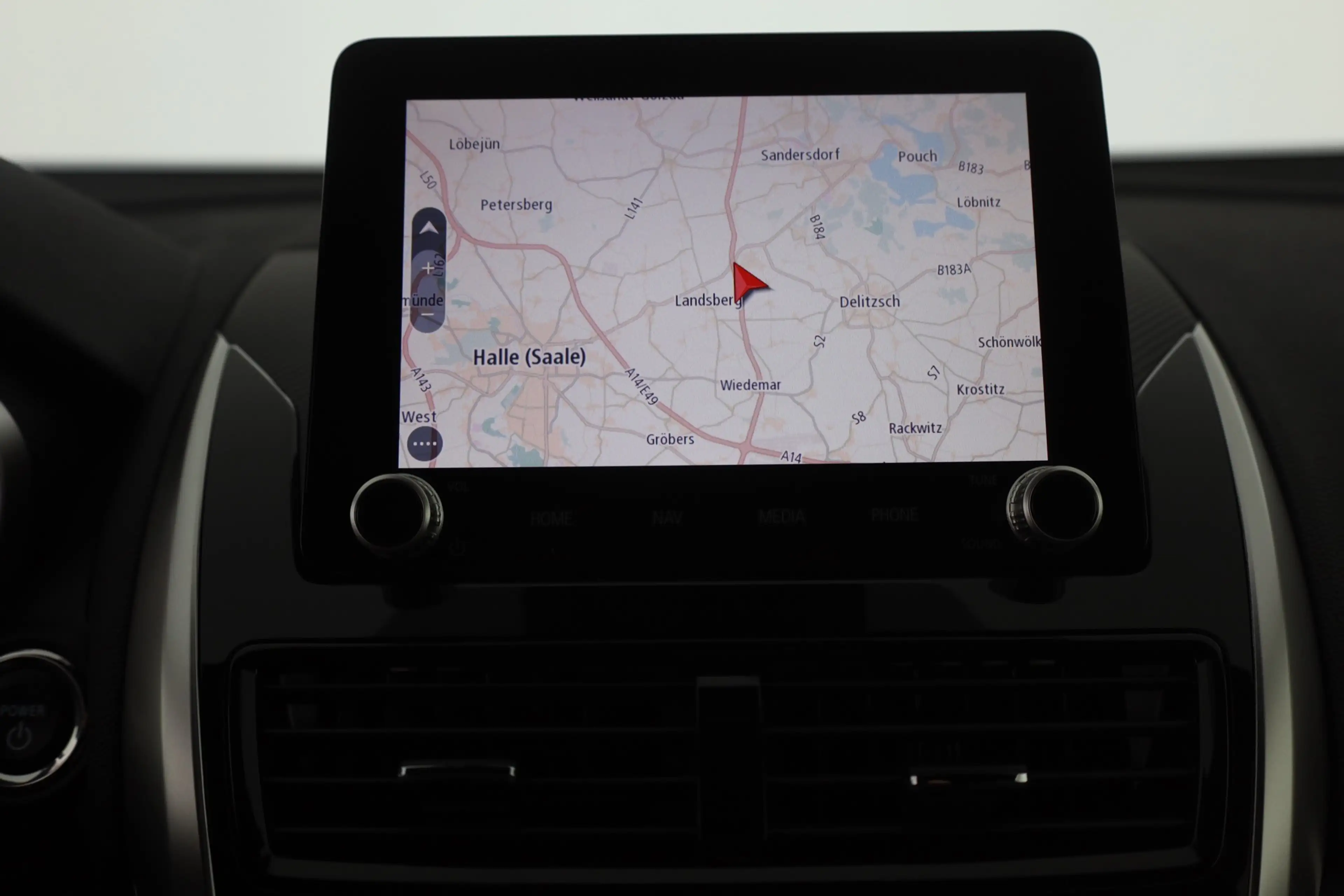 Mitsubishi Eclipse Cross 2.4 PHEV 4WD LED Kamera Navi USB — photo 11