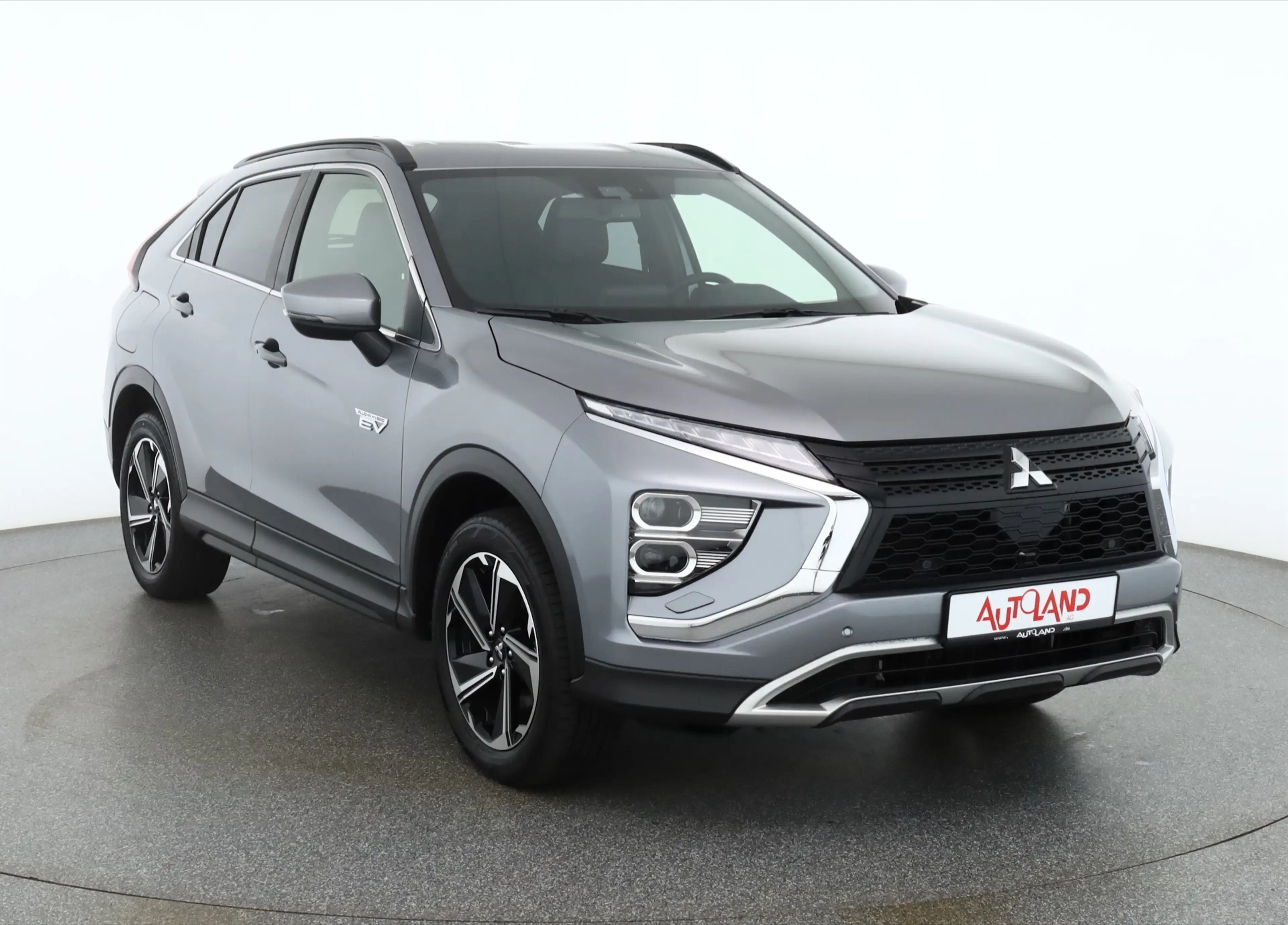 Mitsubishi Eclipse Cross 2.4 PHEV 4WD LED Kamera Navi USB — photo 7