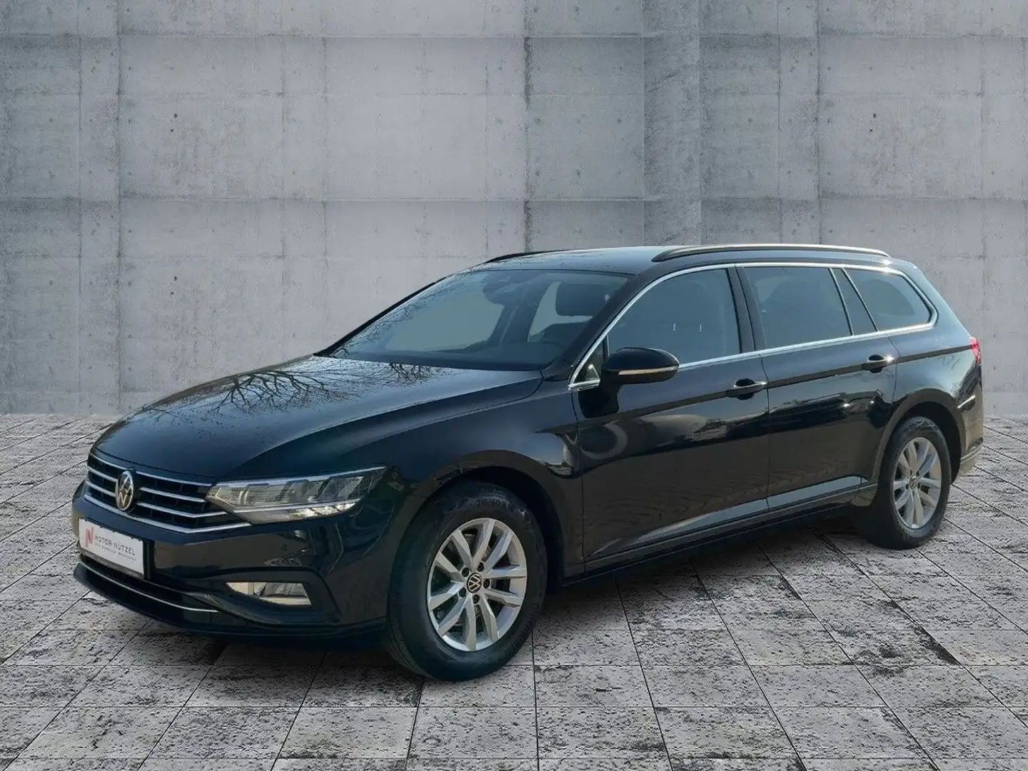 Volkswagen Passat Variant 2.0 TDI BUSINESS LED+NAV+SHZ+APP Schwarz - 2