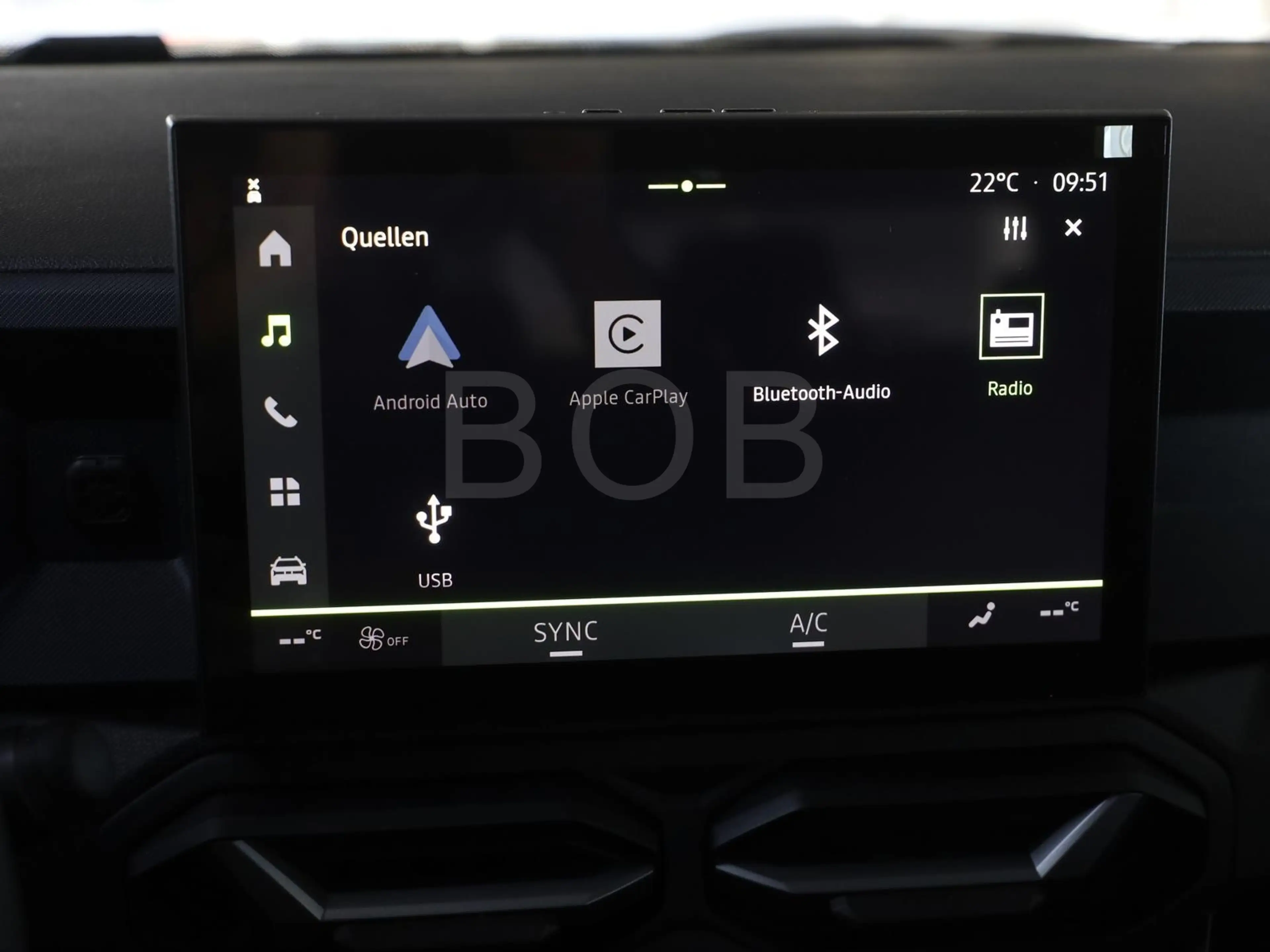 Dacia Bigster Expression TCe 130 4x4 LED TOTW KAMERA — photo 15