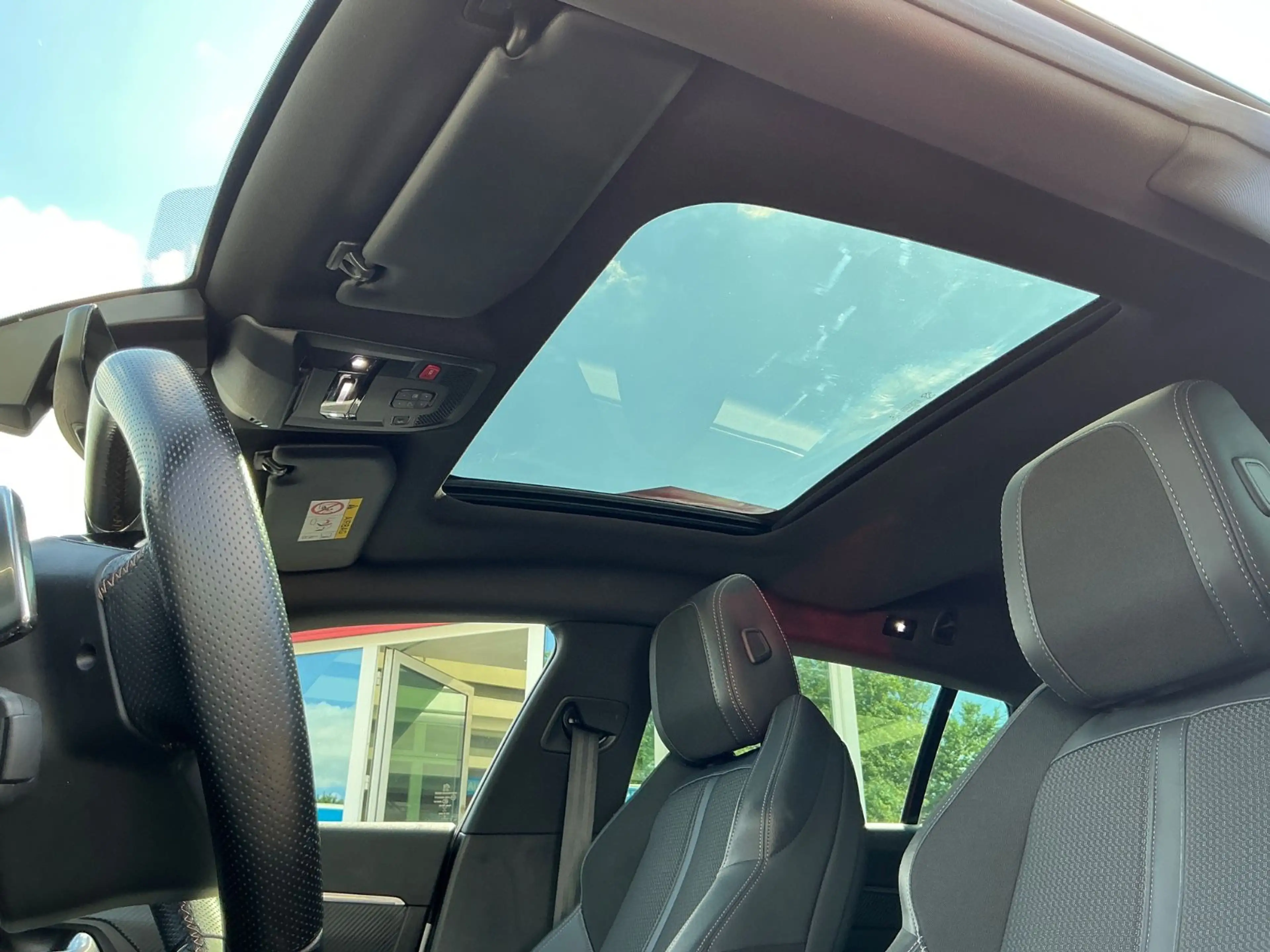 Peugeot 508 SW Hybrid 225 Allure BT NAVI CarPlay — photo 13