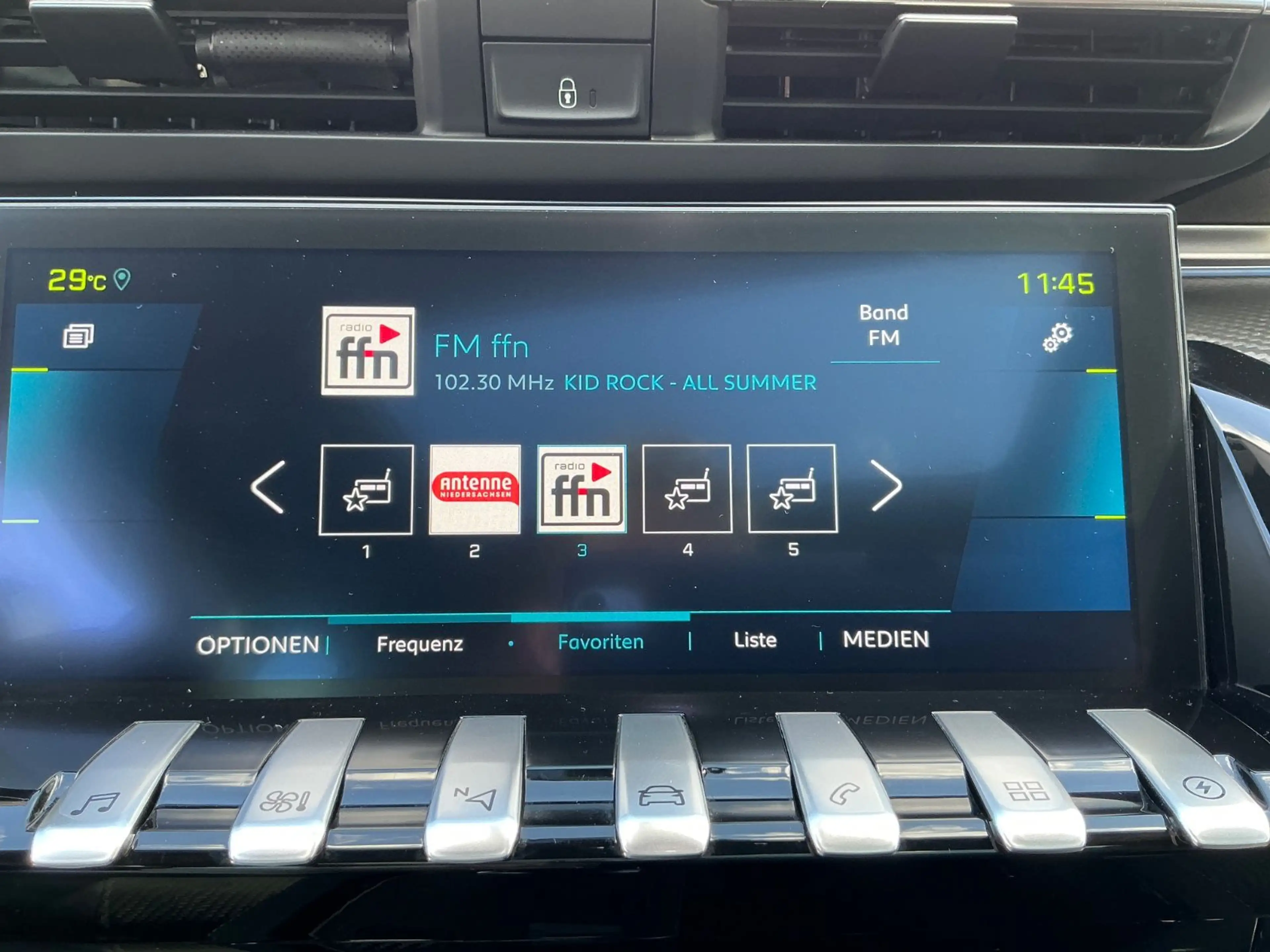 Peugeot 508 SW Hybrid 225 Allure BT NAVI CarPlay — photo 18
