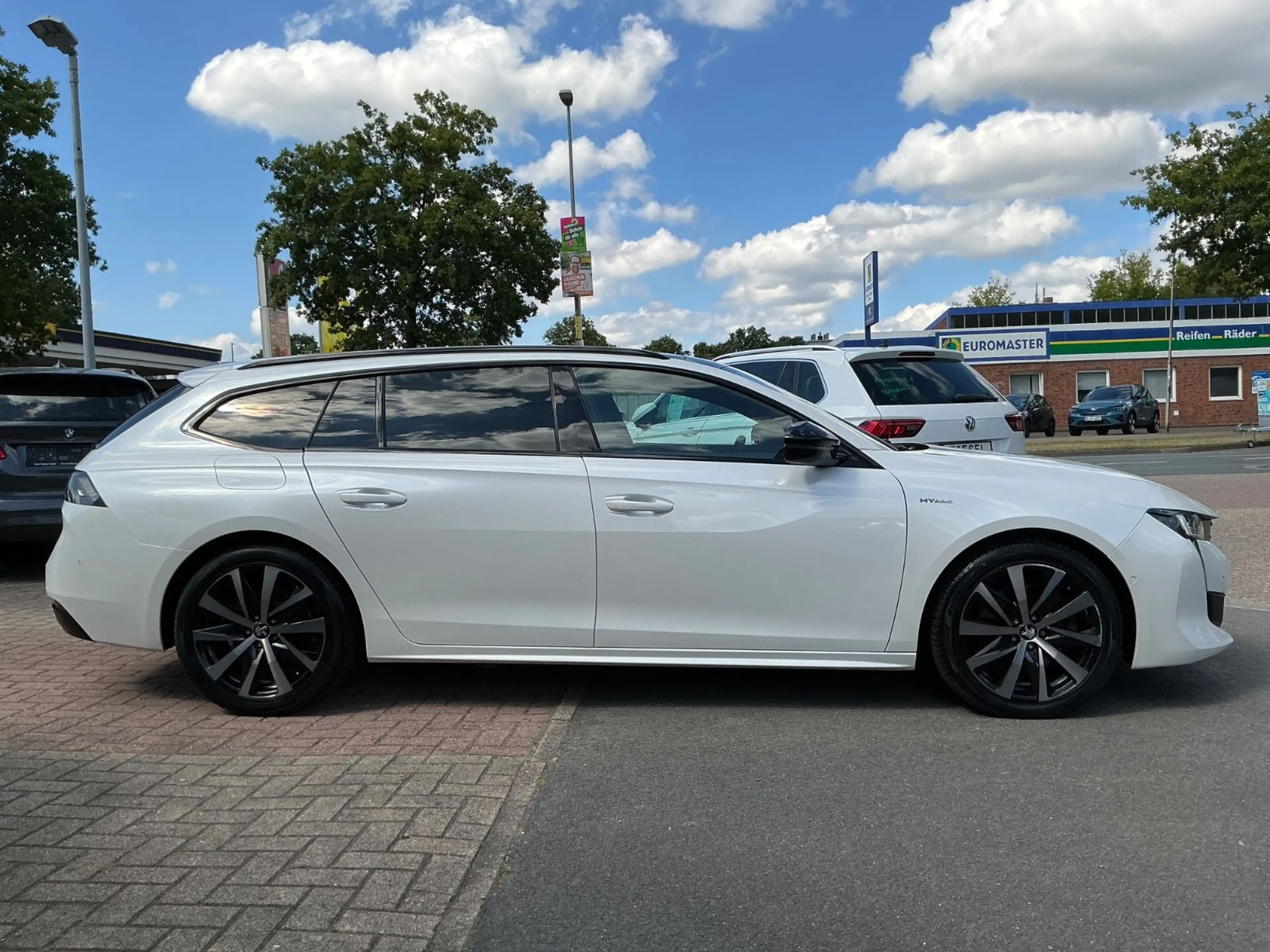Peugeot 508 SW Hybrid 225 Allure BT NAVI CarPlay — photo 6