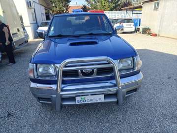 Double Cab Navara 99' 2.5 td 133cv