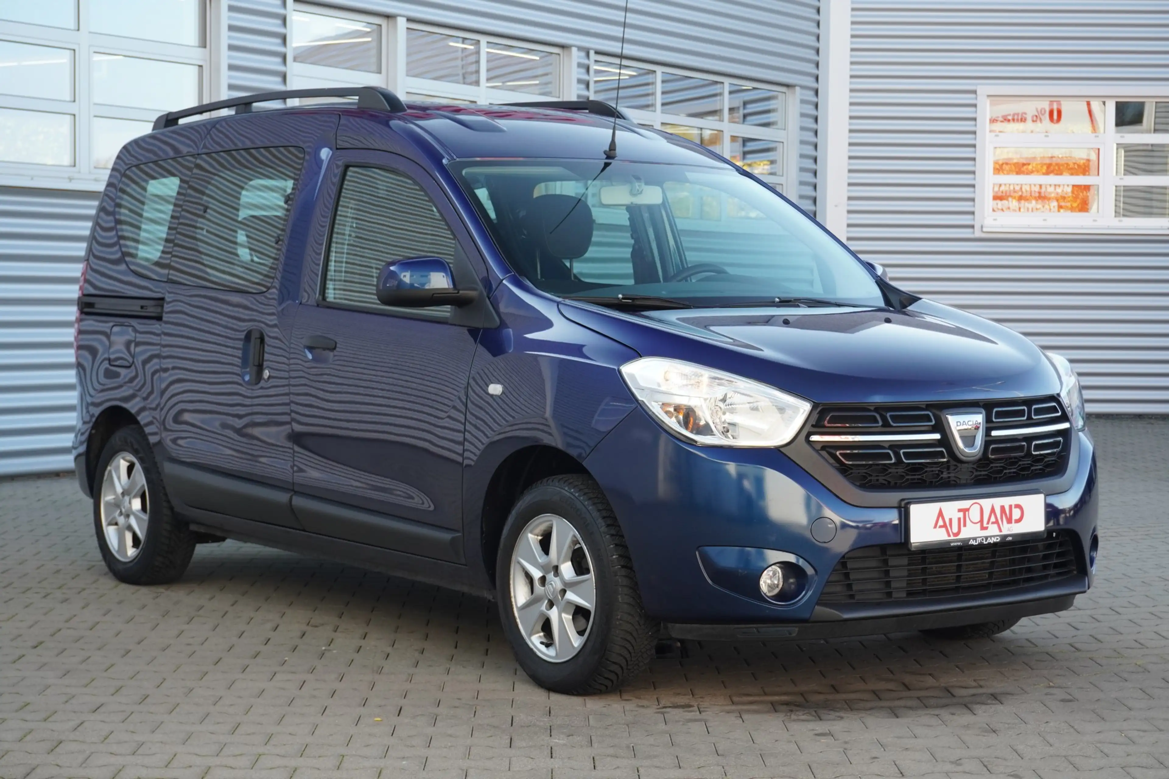 Dacia Dokker 1.6 SCe Comfort PDC Tempomat Klima USB — photo 4