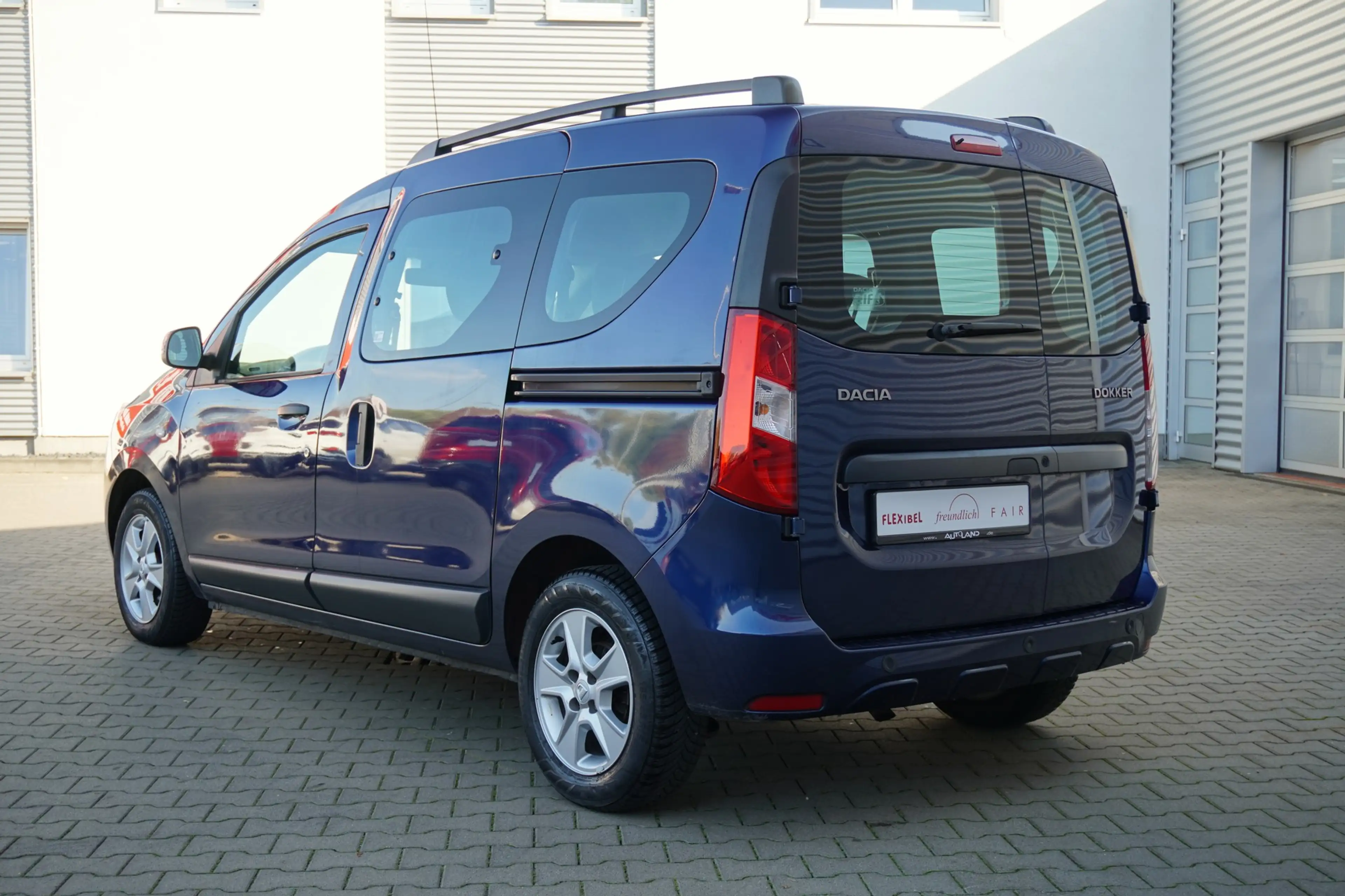 Dacia Dokker 1.6 SCe Comfort PDC Tempomat Klima USB — photo 8
