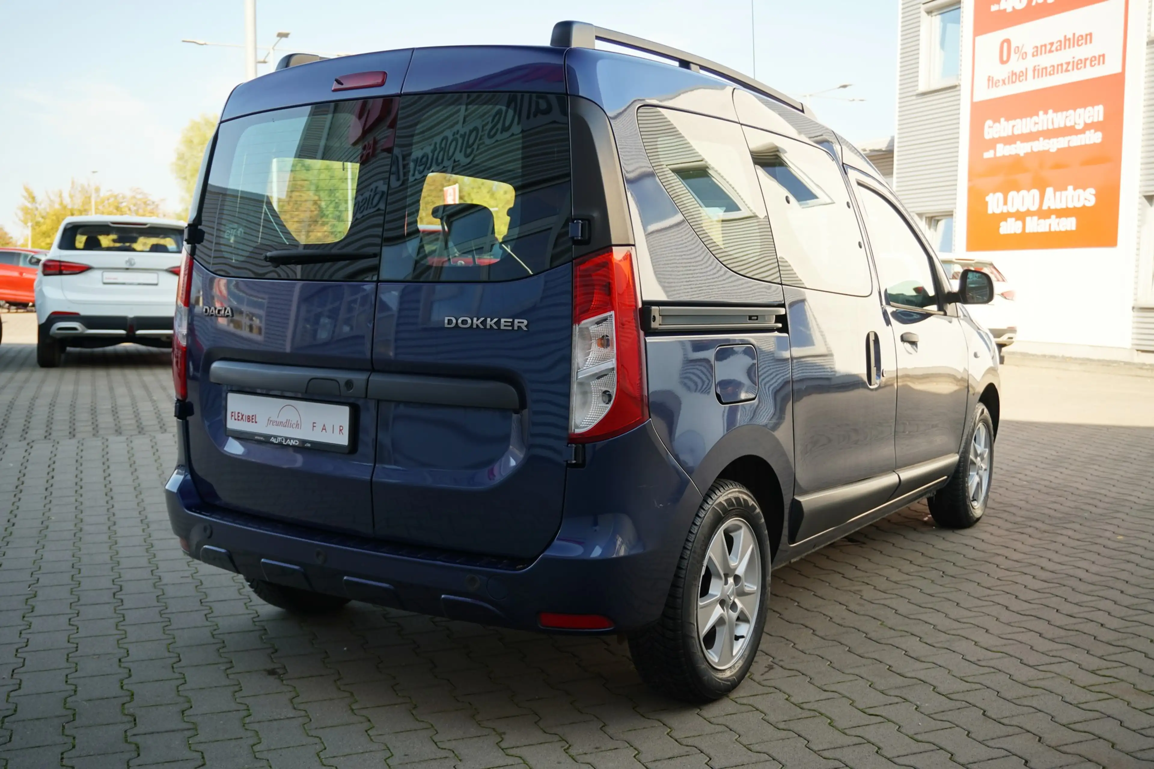 Dacia Dokker 1.6 SCe Comfort PDC Tempomat Klima USB — photo 6