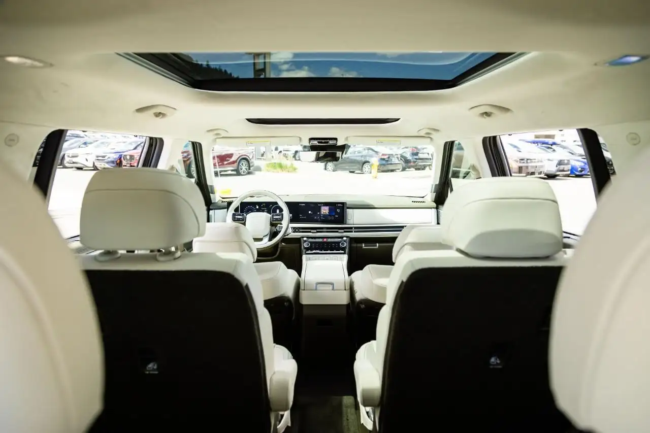 Hyundai SANTA FE снимка Hyundai SANTA FE