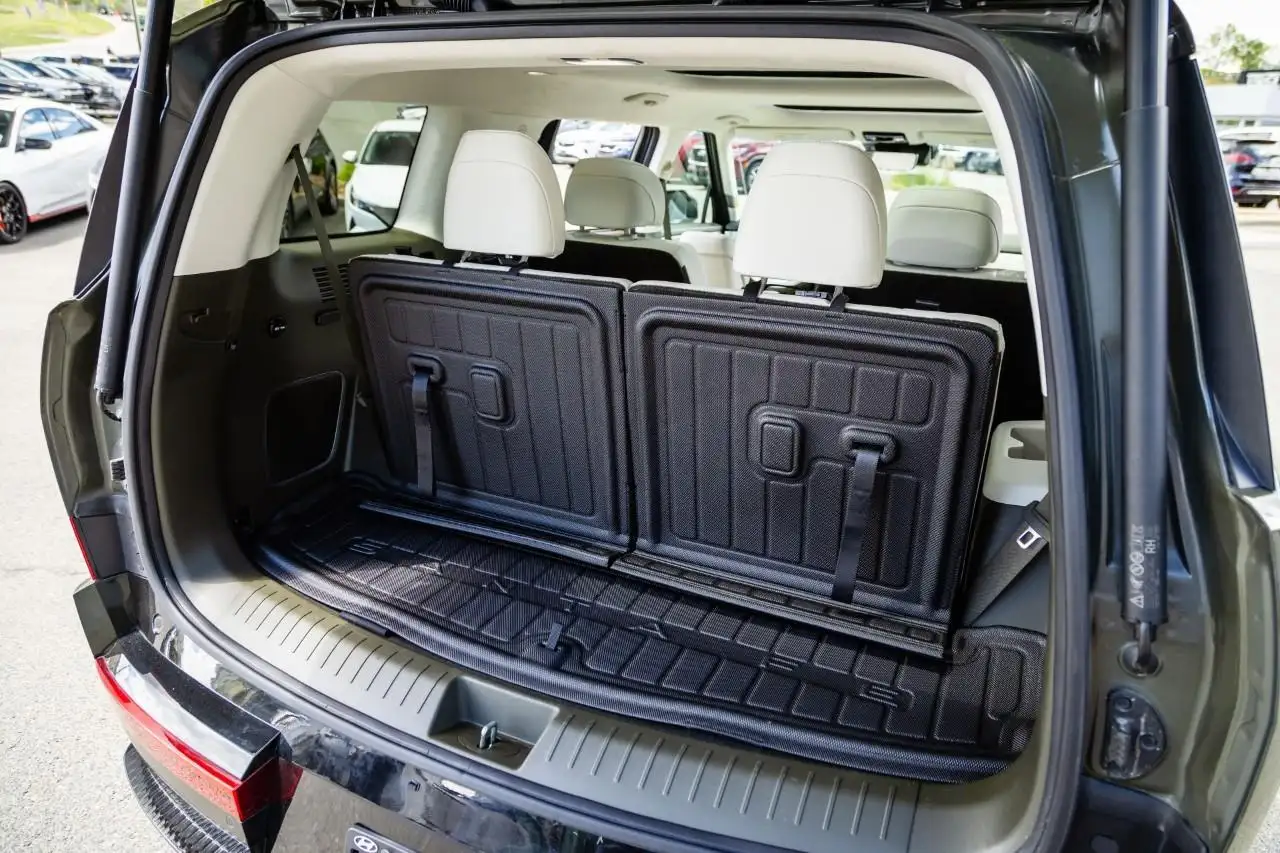 Hyundai SANTA FE снимка Hyundai SANTA FE