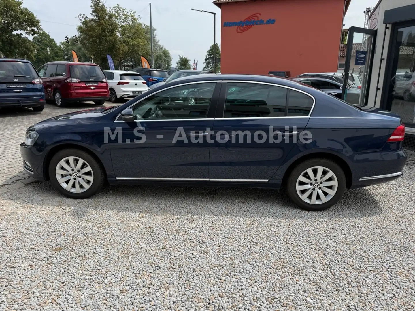 Volkswagen Passat Lim. Comfortline*2.Hand*Navi*Touch*SHZ*CD Blau - 2