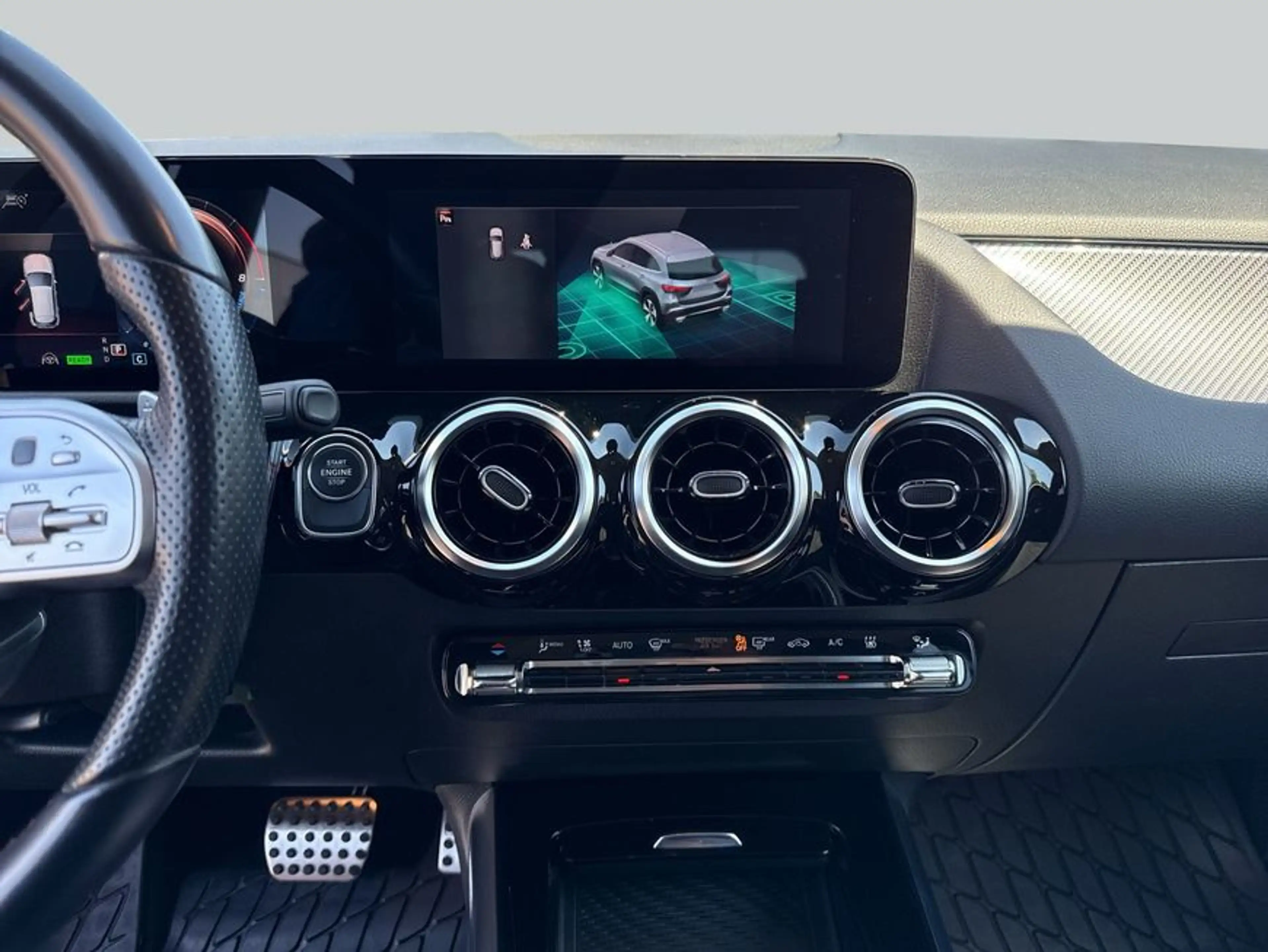 Mercedes-Benz GLA 250 GLA — photo 14