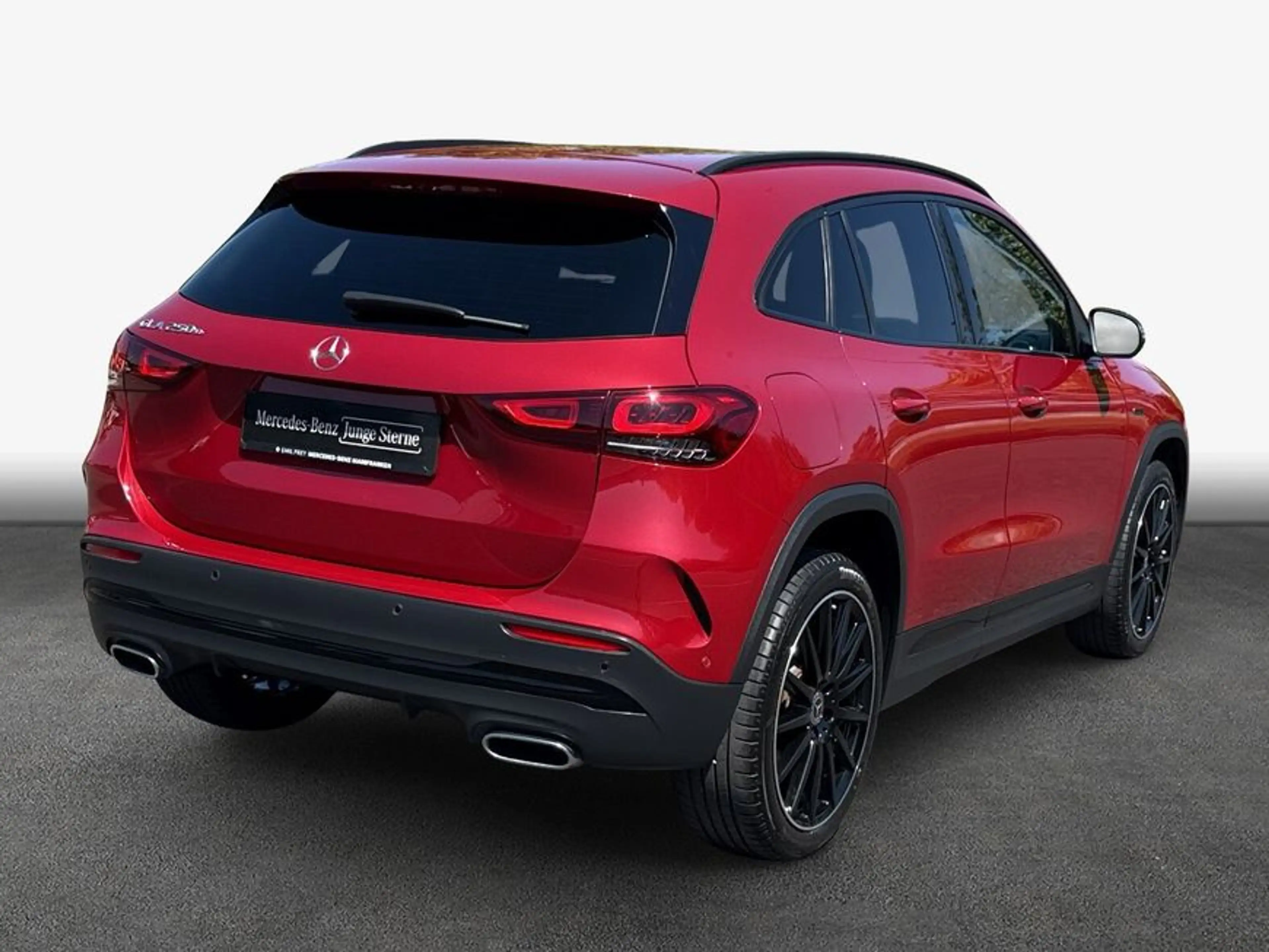 Mercedes-Benz GLA 250 GLA — photo 2