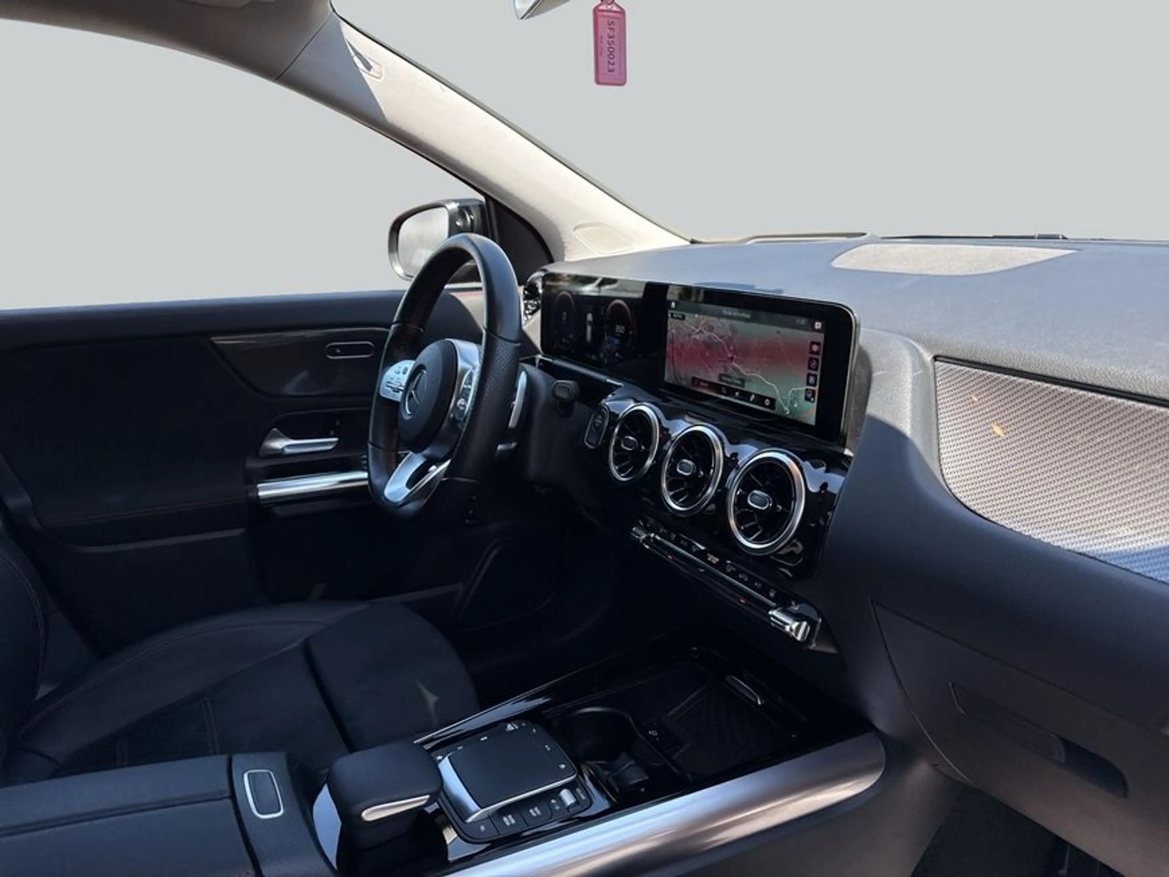 Mercedes-Benz GLA 250 GLA — photo 15
