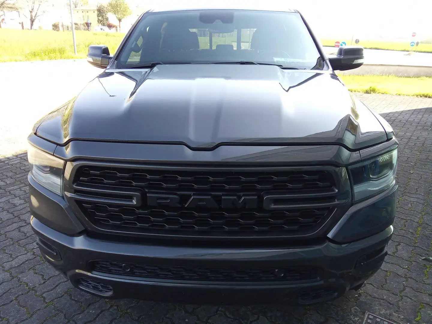 Dodge RAM SPORT 2022 Grigio - 2