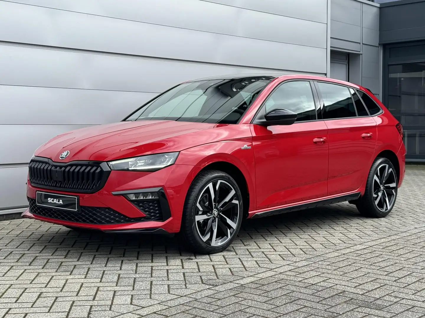 Skoda Scala Monte Carlo 1.0 TSI 115 pk Panoramadak | Navigatie Rosso - 2