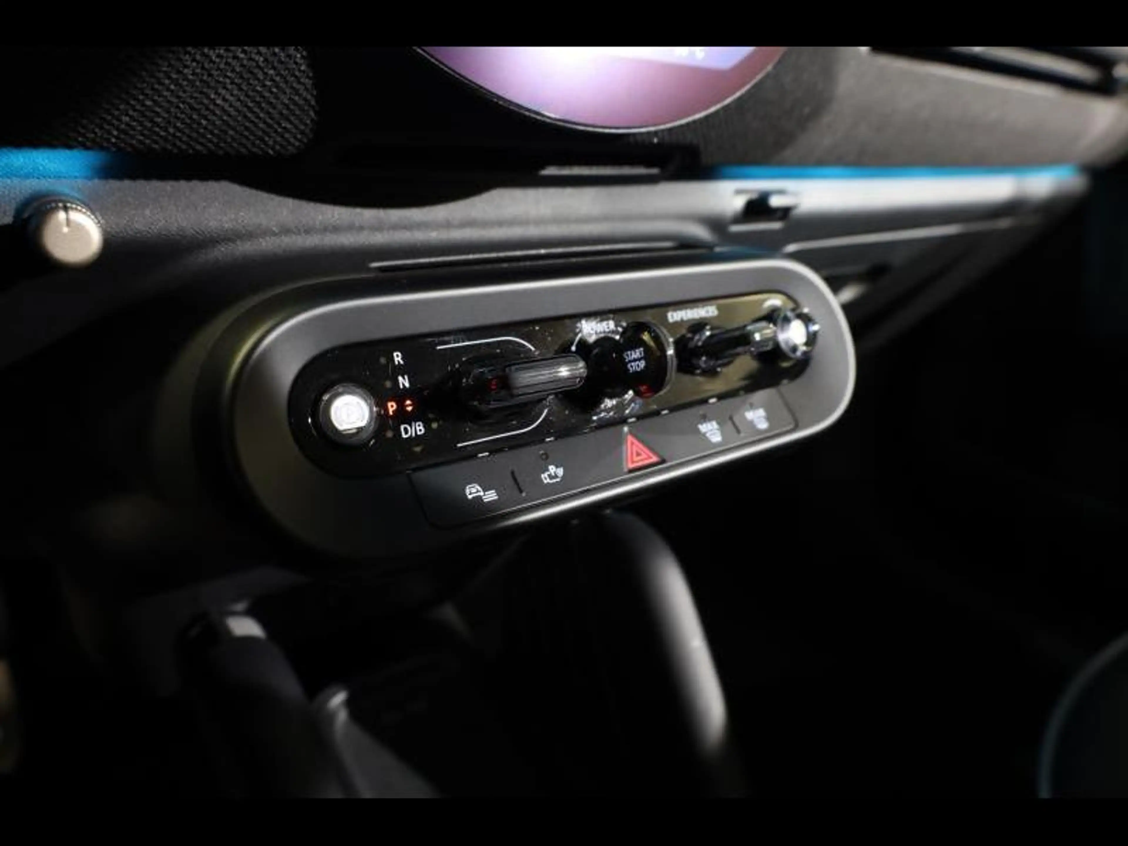 MINI Cooper E 3 PORTES — photo 13