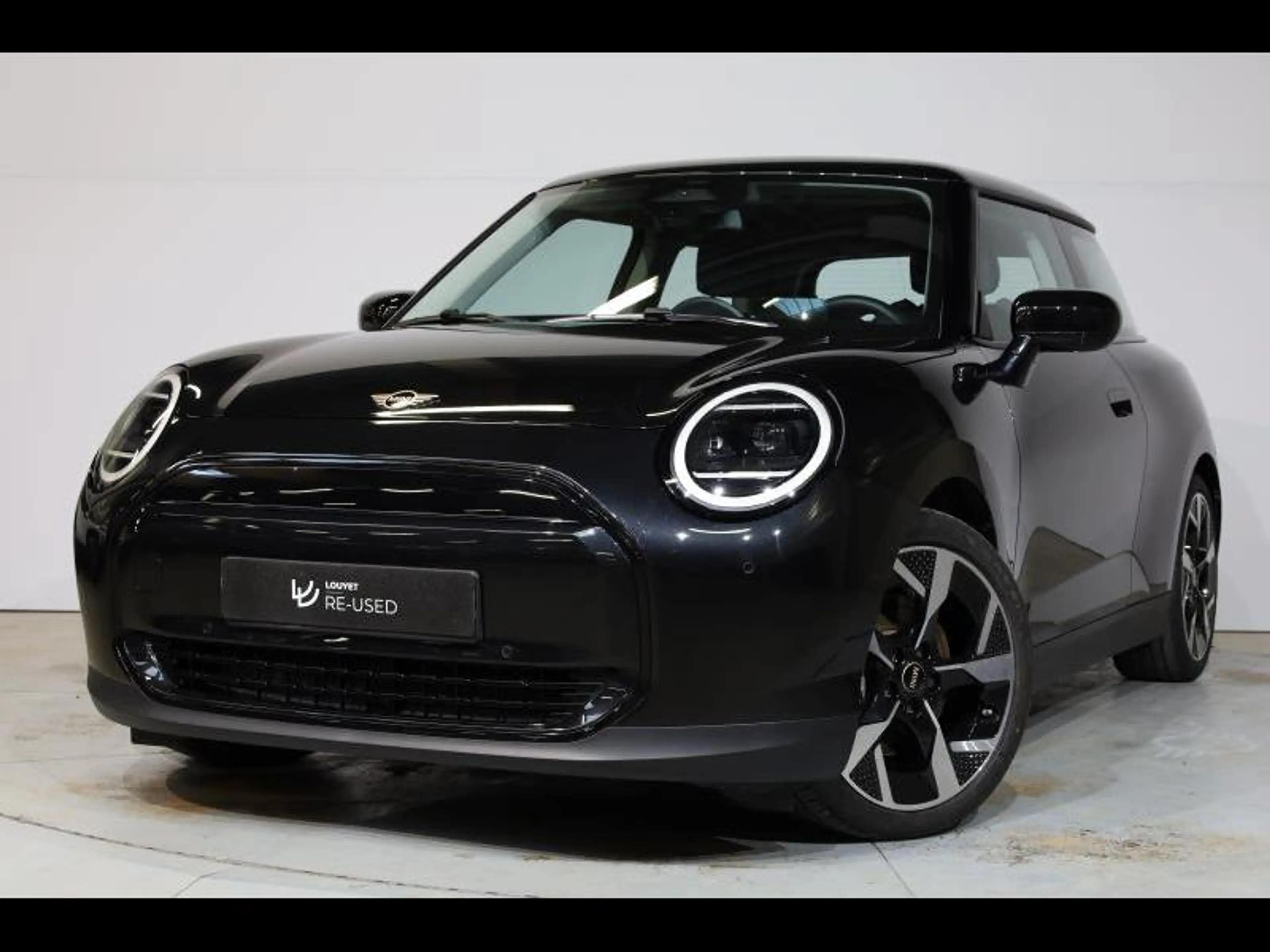 MINI Cooper E 3 PORTES — photo 2
