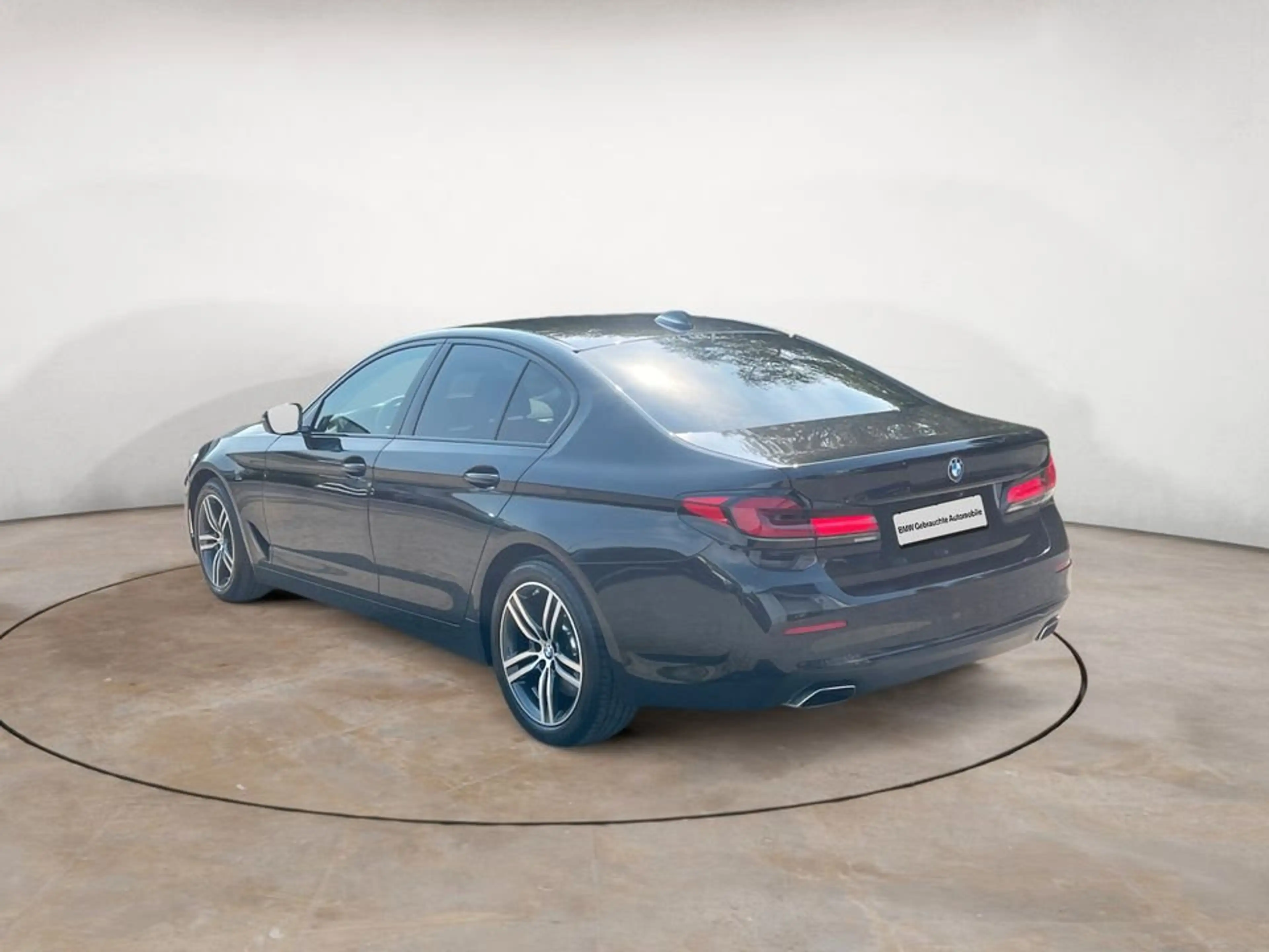 BMW 530 d xDrive Limousine + GARANTIE — photo 3