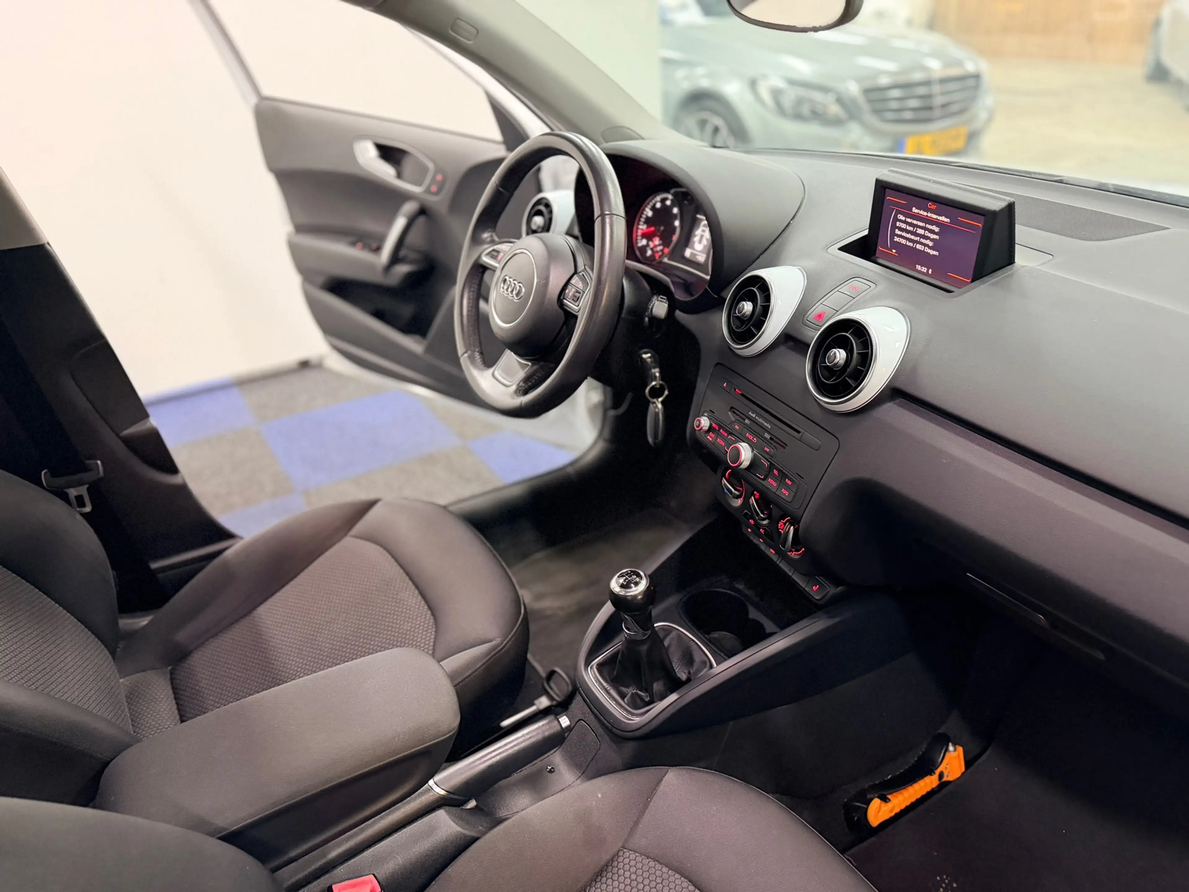 Audi A1 Sportback 1.2 TFSI Admired / DEALER ONDERHOUDEN / — photo 15