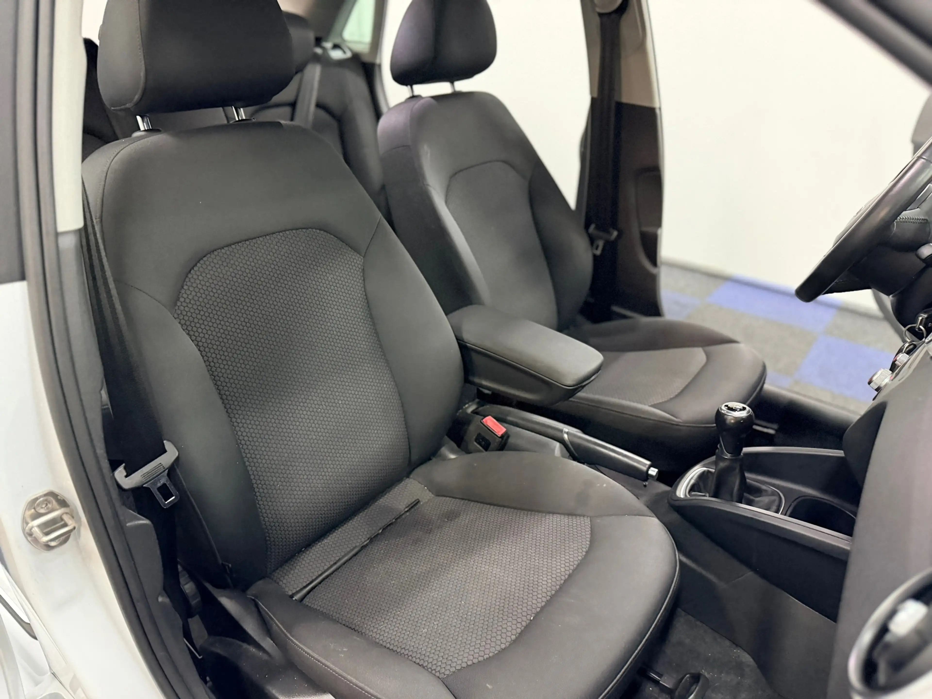 Audi A1 Sportback 1.2 TFSI Admired / DEALER ONDERHOUDEN / — photo 23