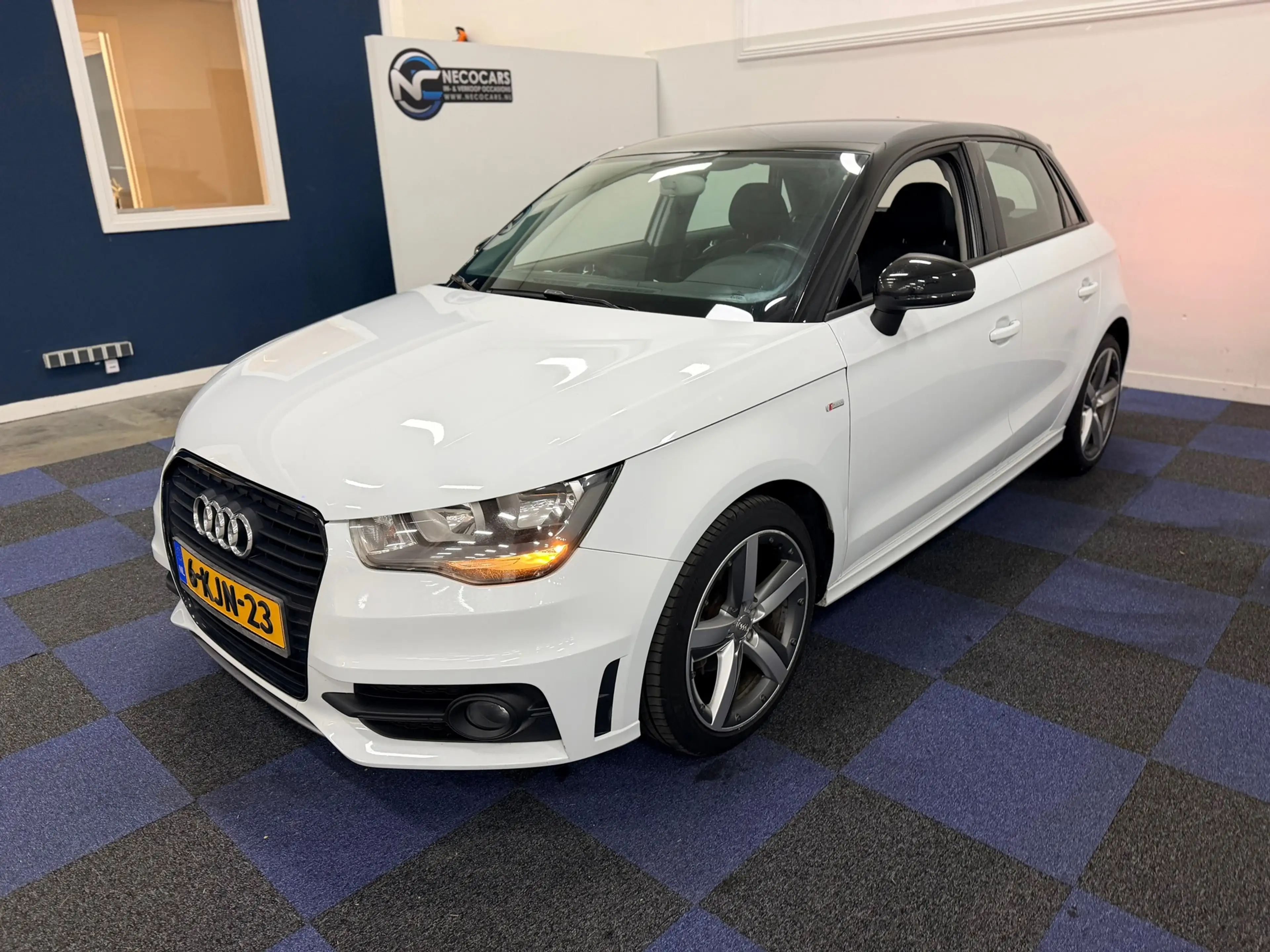 Audi A1 Sportback 1.2 TFSI Admired / DEALER ONDERHOUDEN / — photo 7