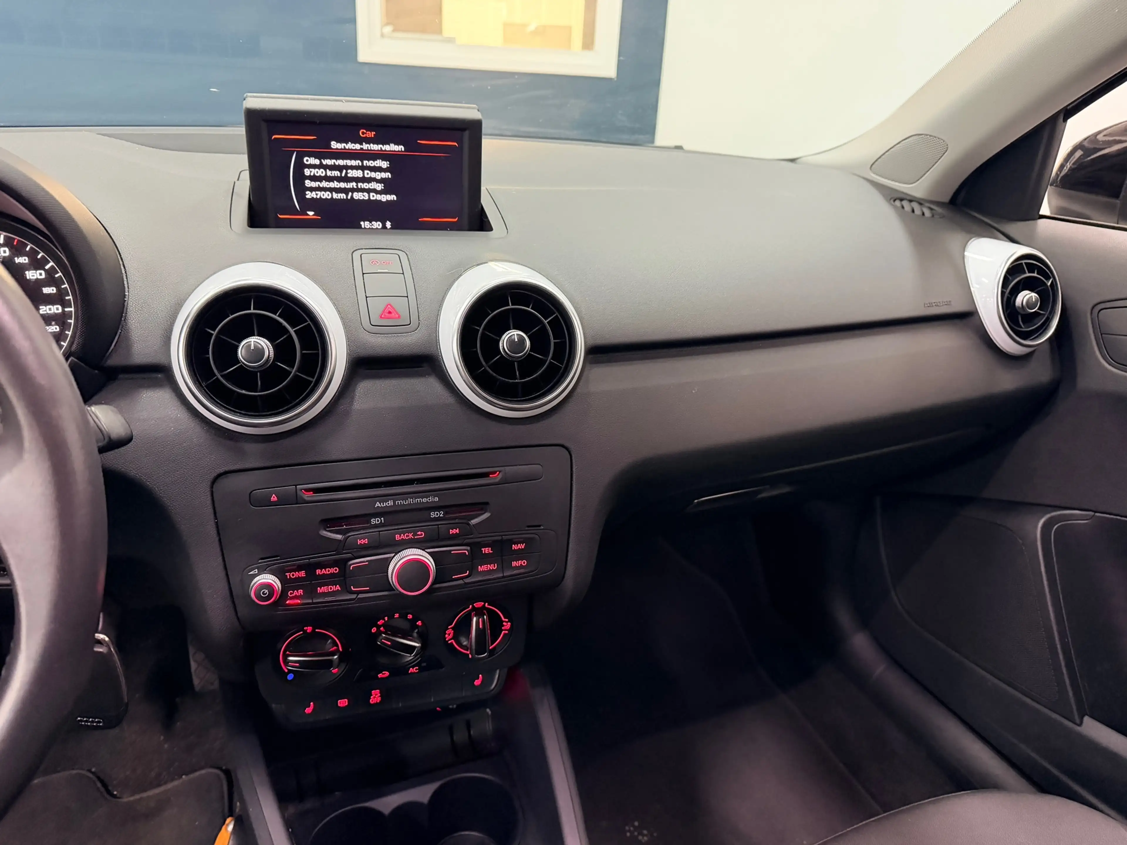 Audi A1 Sportback 1.2 TFSI Admired / DEALER ONDERHOUDEN / — photo 33