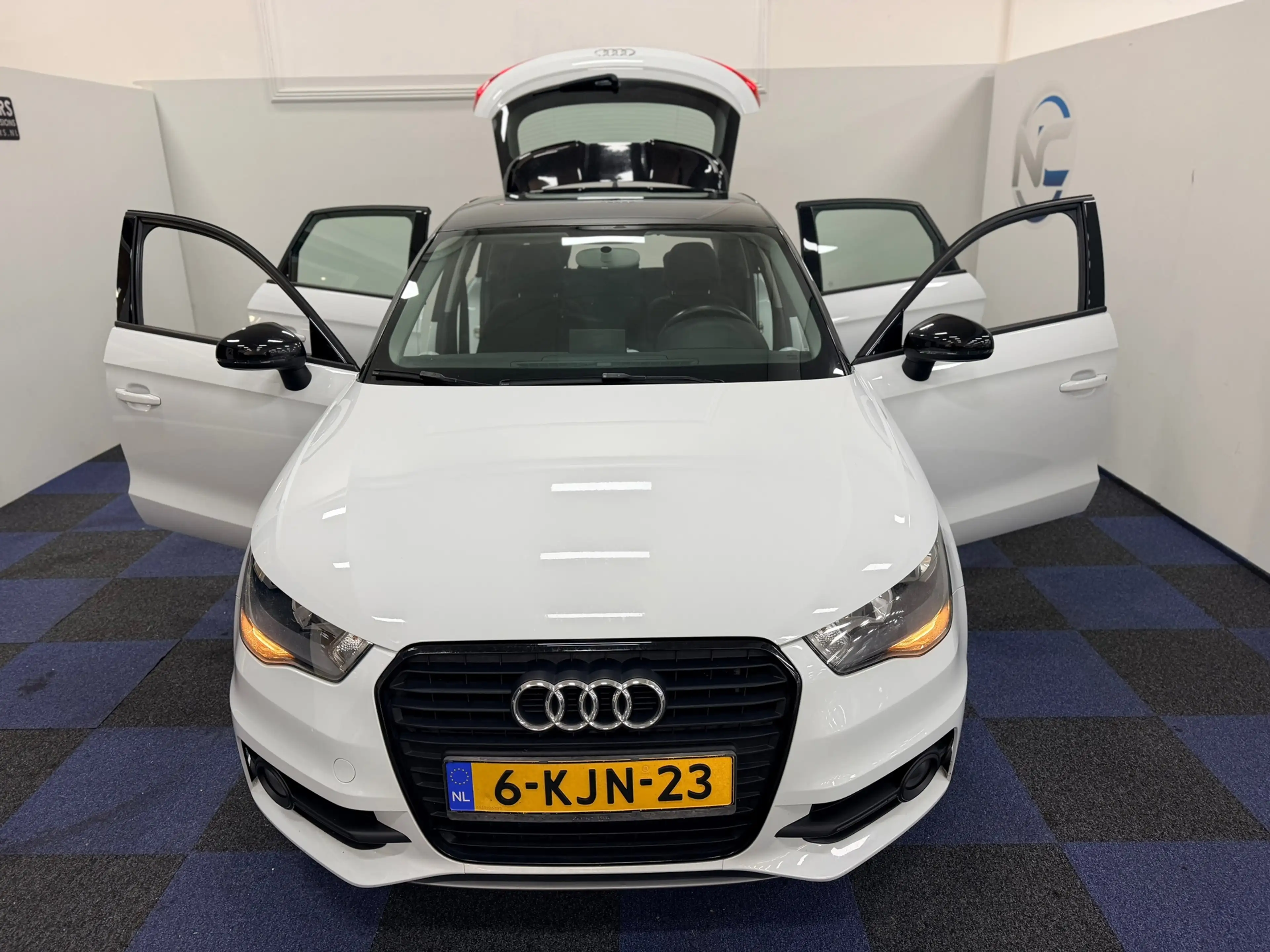 Audi A1 Sportback 1.2 TFSI Admired / DEALER ONDERHOUDEN / — photo 5