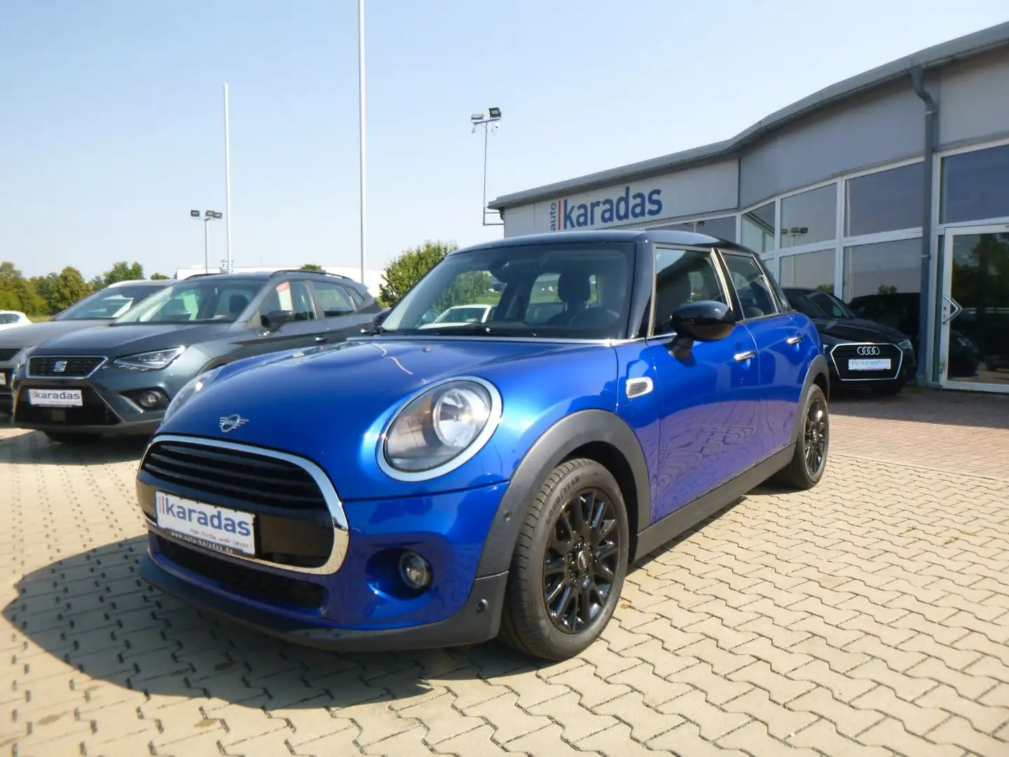 MINI Cooper 1,5 5-türig/NAV/PDC/40.850KM Blau - 1