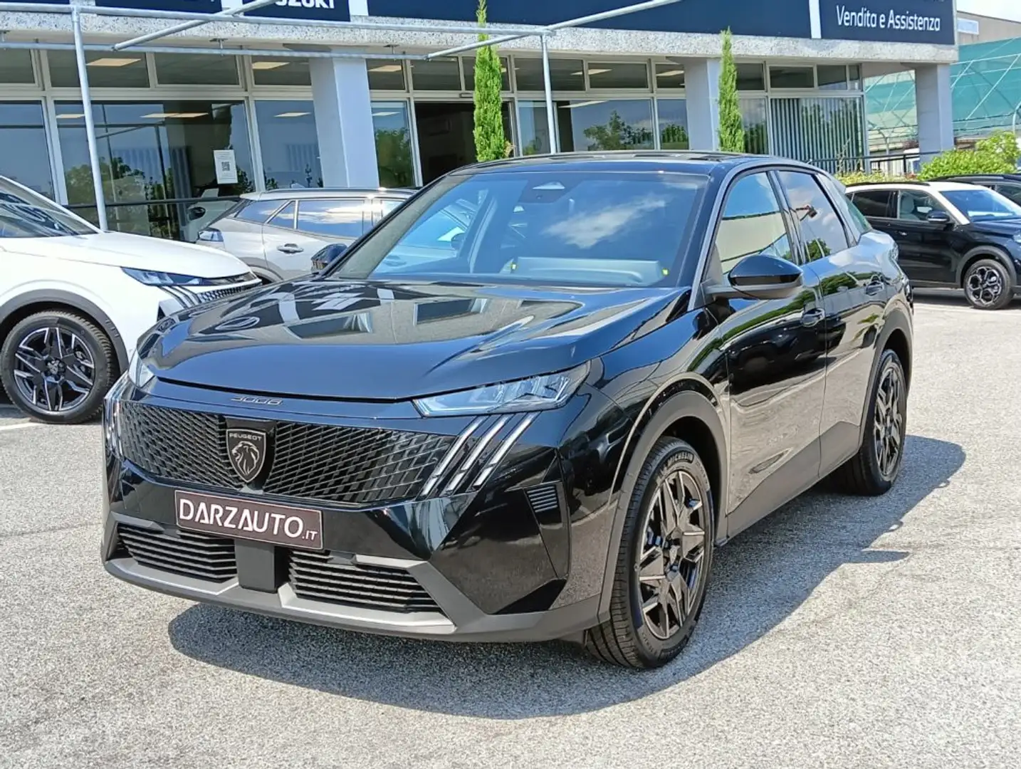 Peugeot 3008 Hybrid 145 e-DCS6 Allure con Navigation PacK Nero - 1