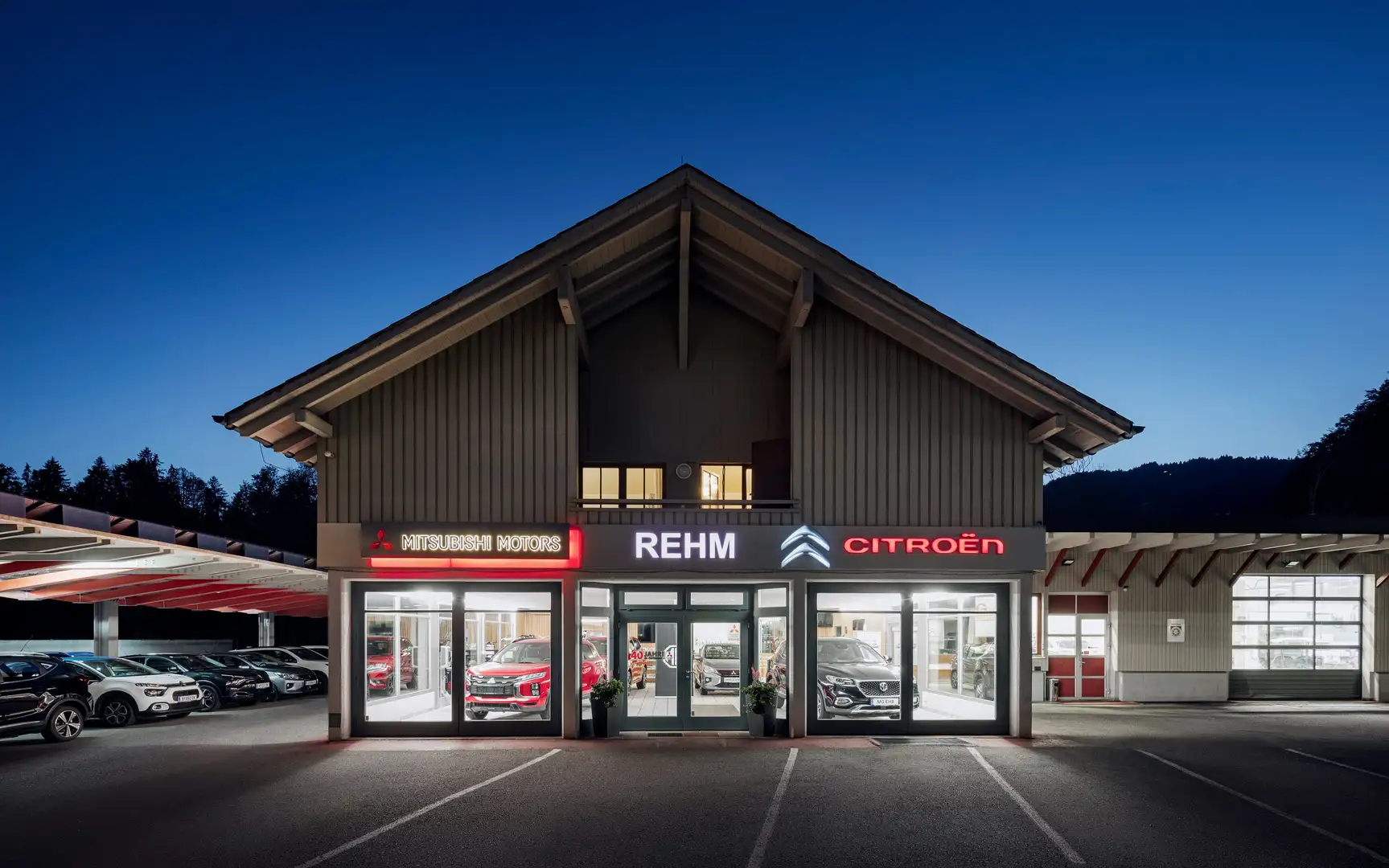 Mitsubishi ASX ASX 2,0 MIVEC Intense Black Line AT 4WD Weiß - 2