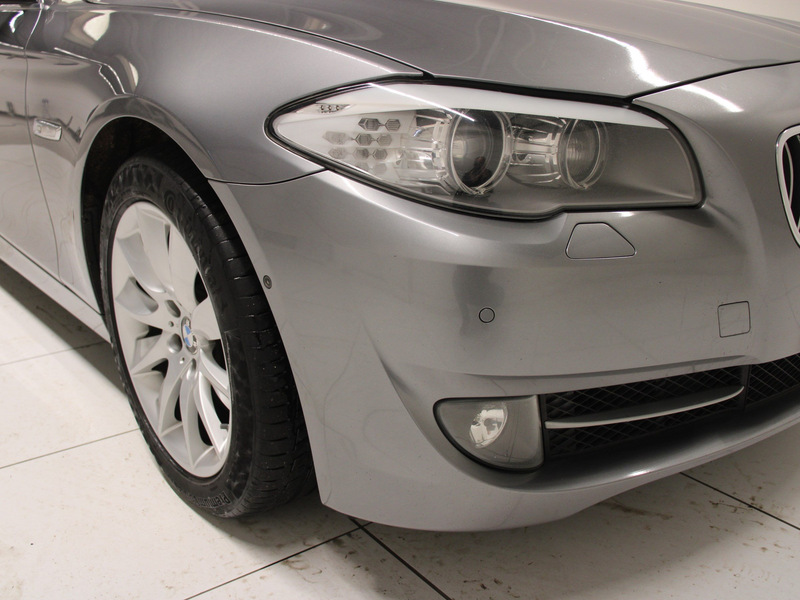 BMW 535 i  Touring Xenon Navi HiFi HUD Shz RFK — photo 10
