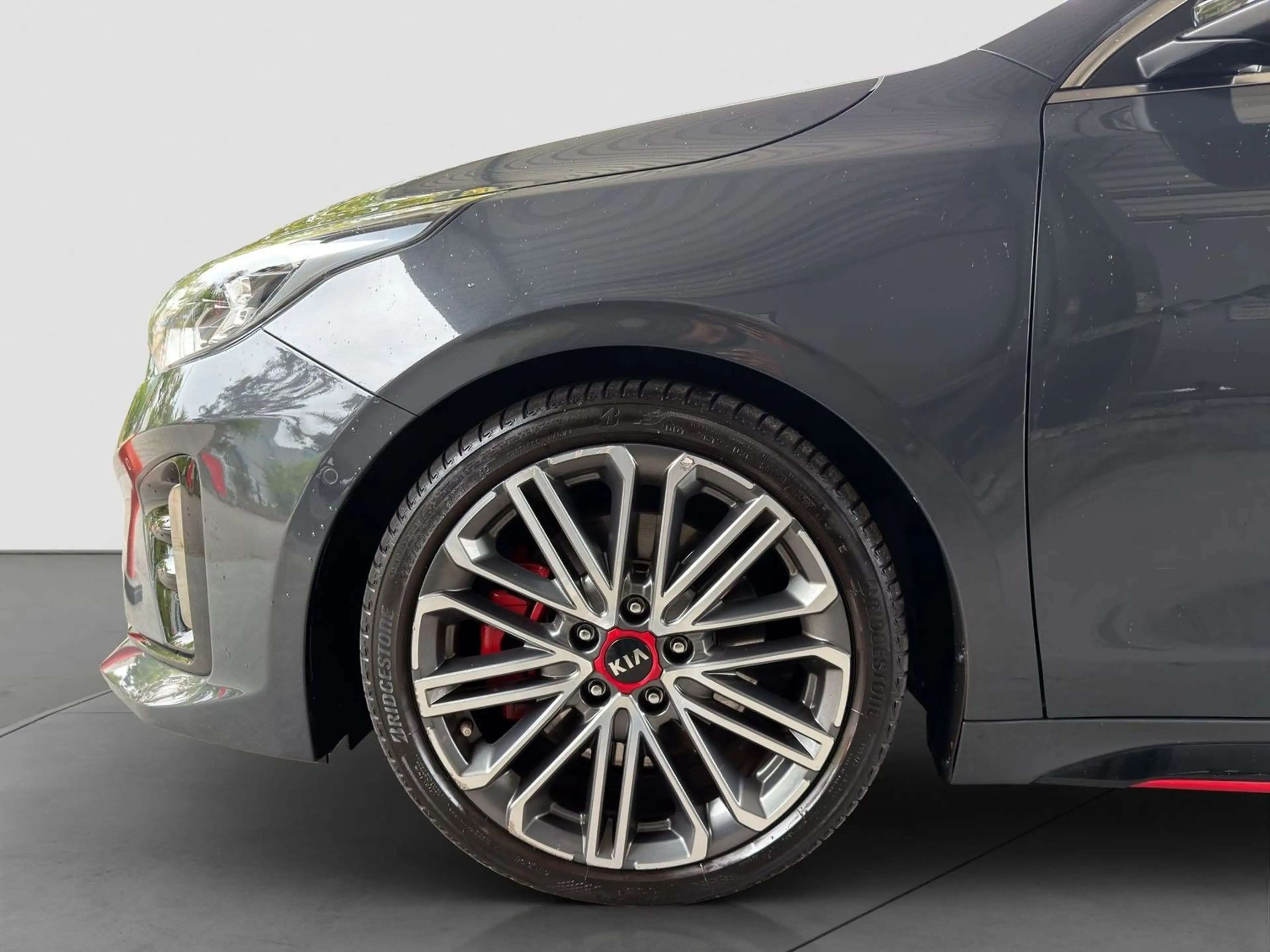 Kia ProCeed / pro_cee'd GT Panorama Navi ACC LED JBL R-Cam — photo 9