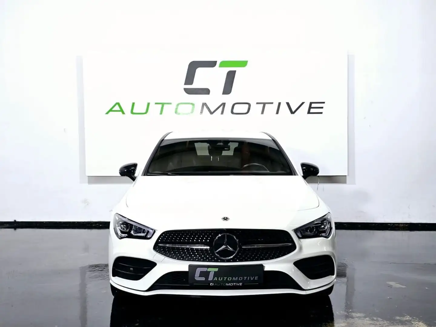 Mercedes-Benz CLA 250 e PHEV Aut. AMG-Line Aut. Weiß - 2