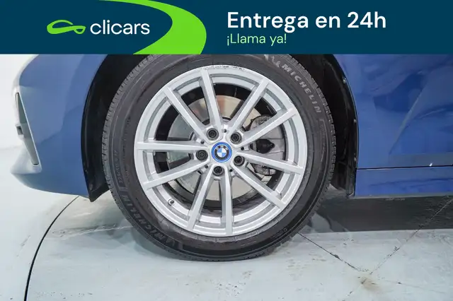 BMW 3 Series view 11