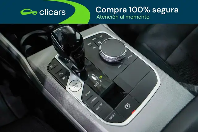 BMW 3 Series view 26