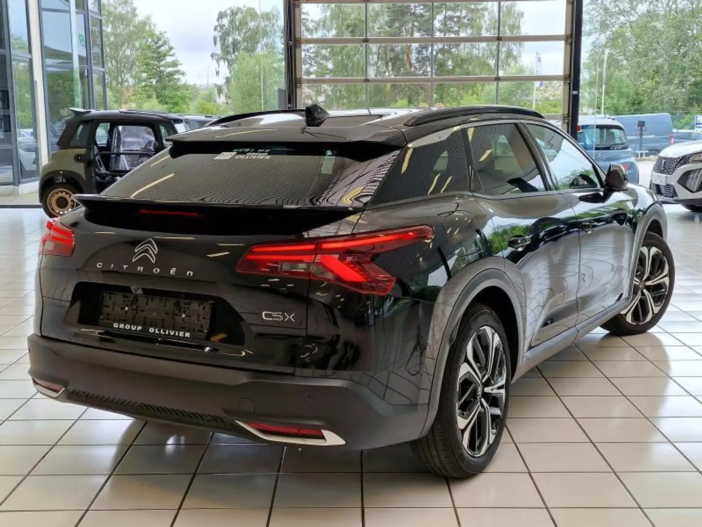 Citroen C5 X *** Shine *** Noir - 2
