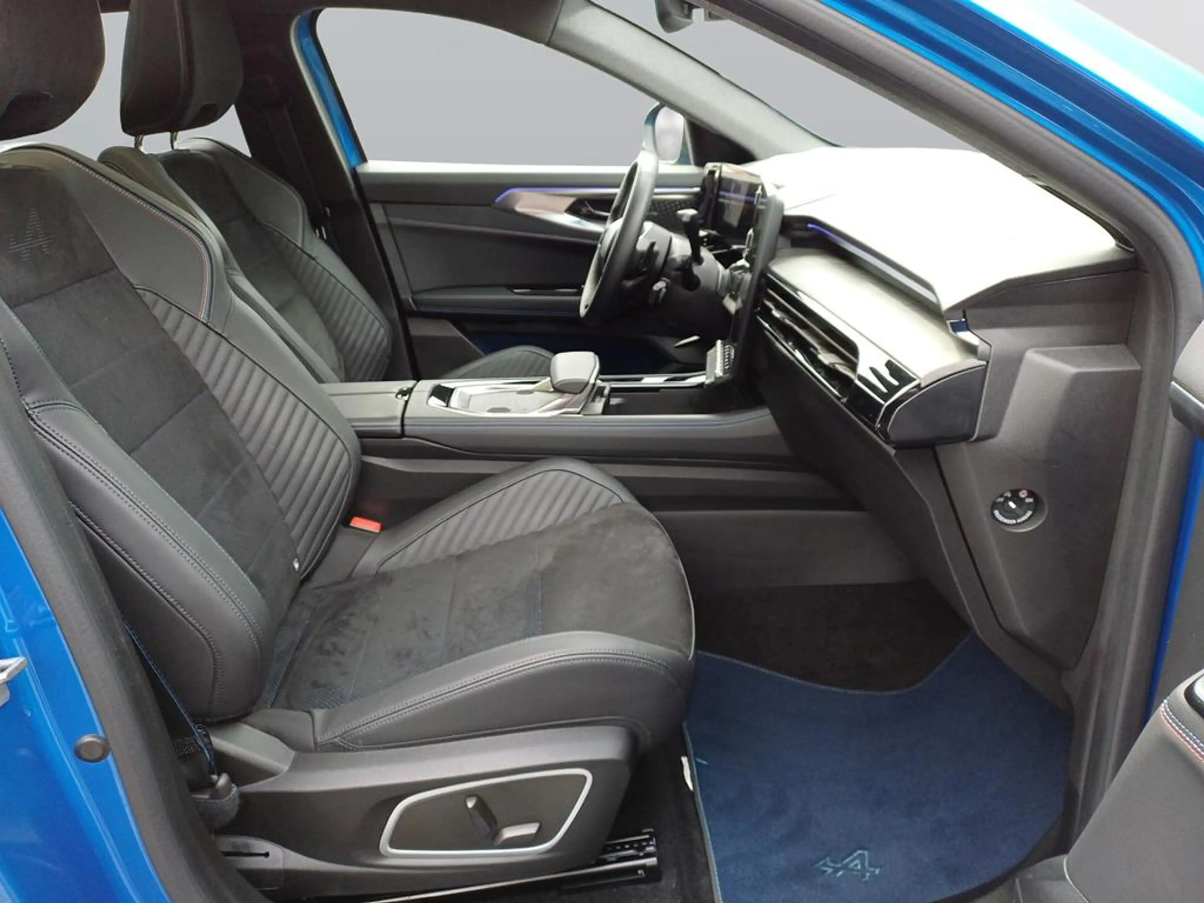 Renault Rafale Esprit Alpine E-Tech Full Hybrid 200 — photo 11