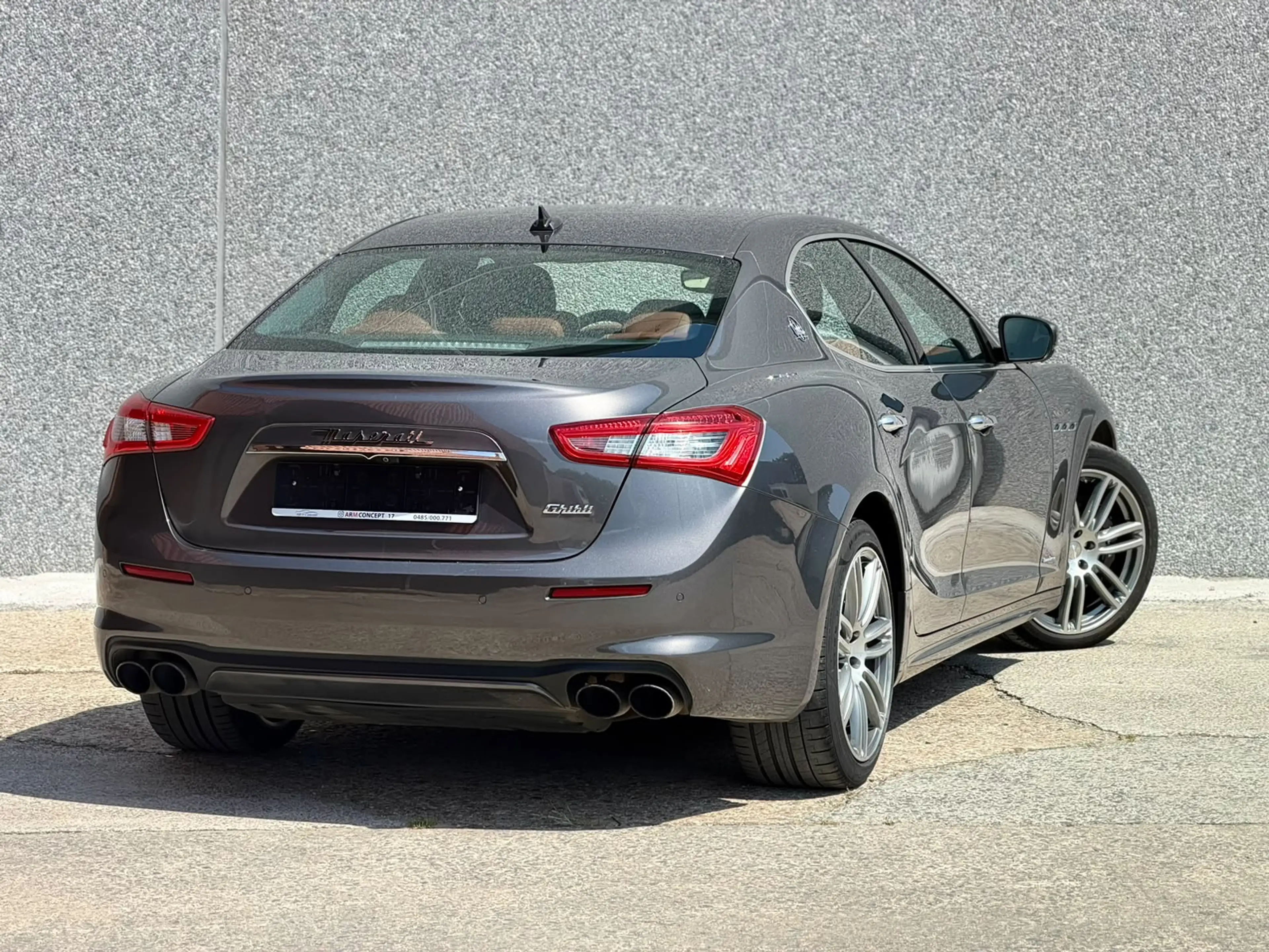 Maserati Ghibli Ghibli 3.0 V6 Turbo GranLusso — photo 4