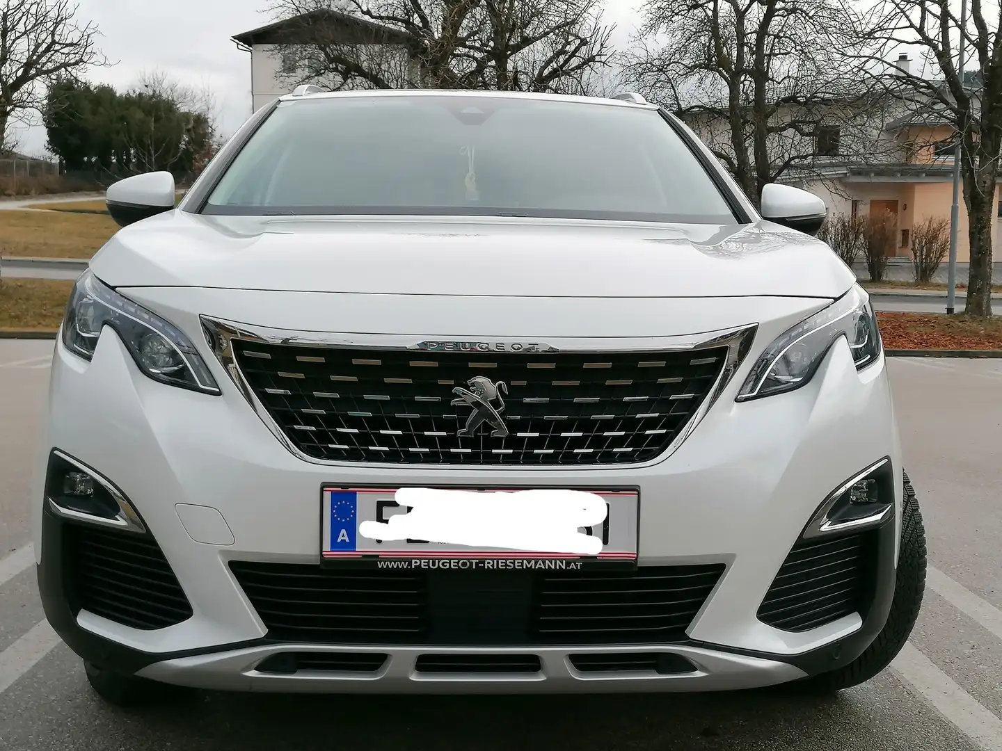 Peugeot 5008 5008 1,5 BlueHDI 130 S Weiß - 1