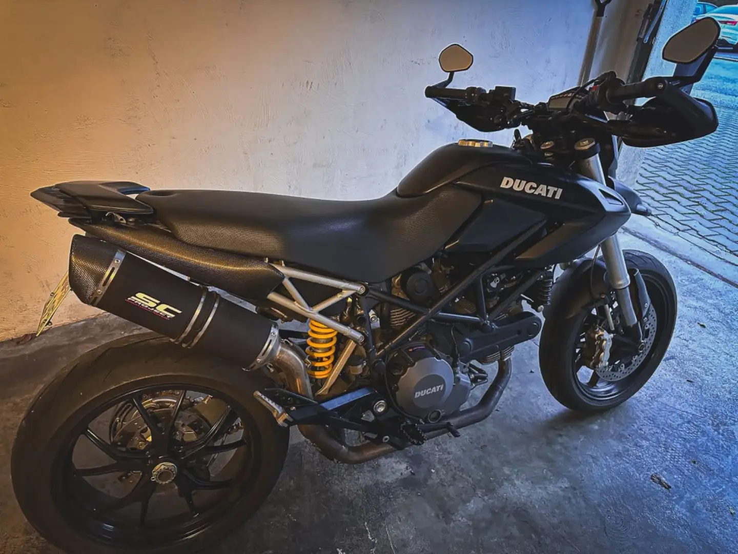 Ducati Hypermotard 796 [SC][REXXAR] Чорний - 1