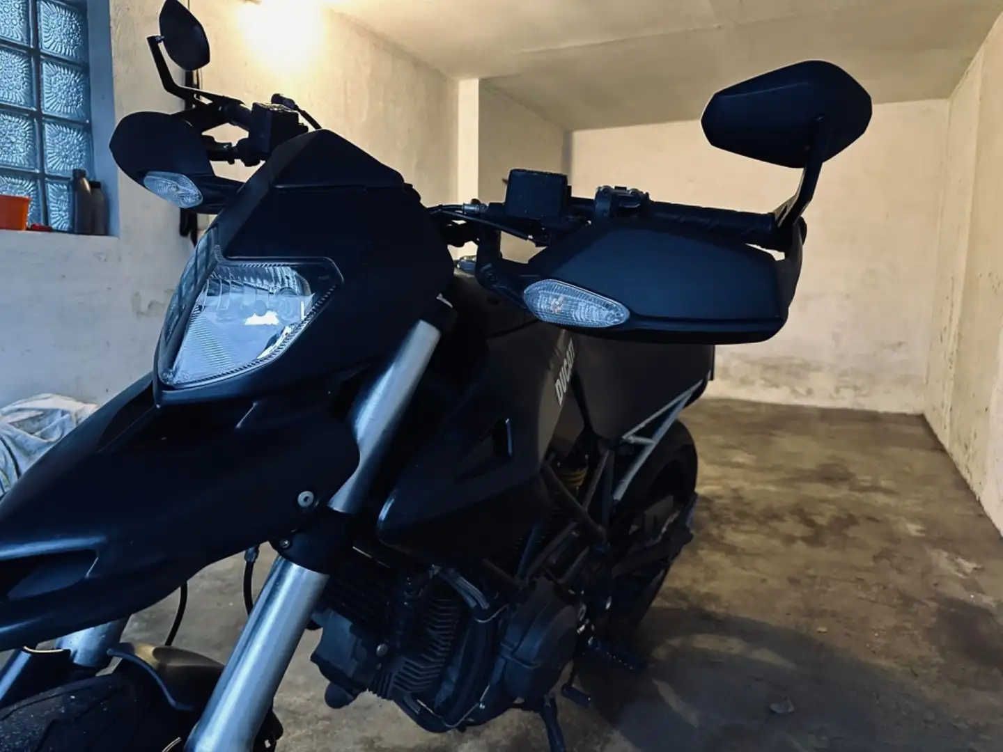 Ducati Hypermotard 796 [SC][REXXAR] Чорний - 2
