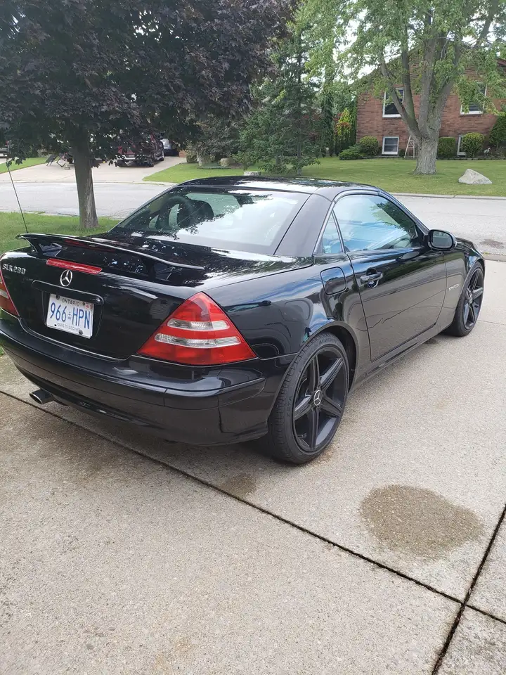 2004 Mercedes-Benz SLK