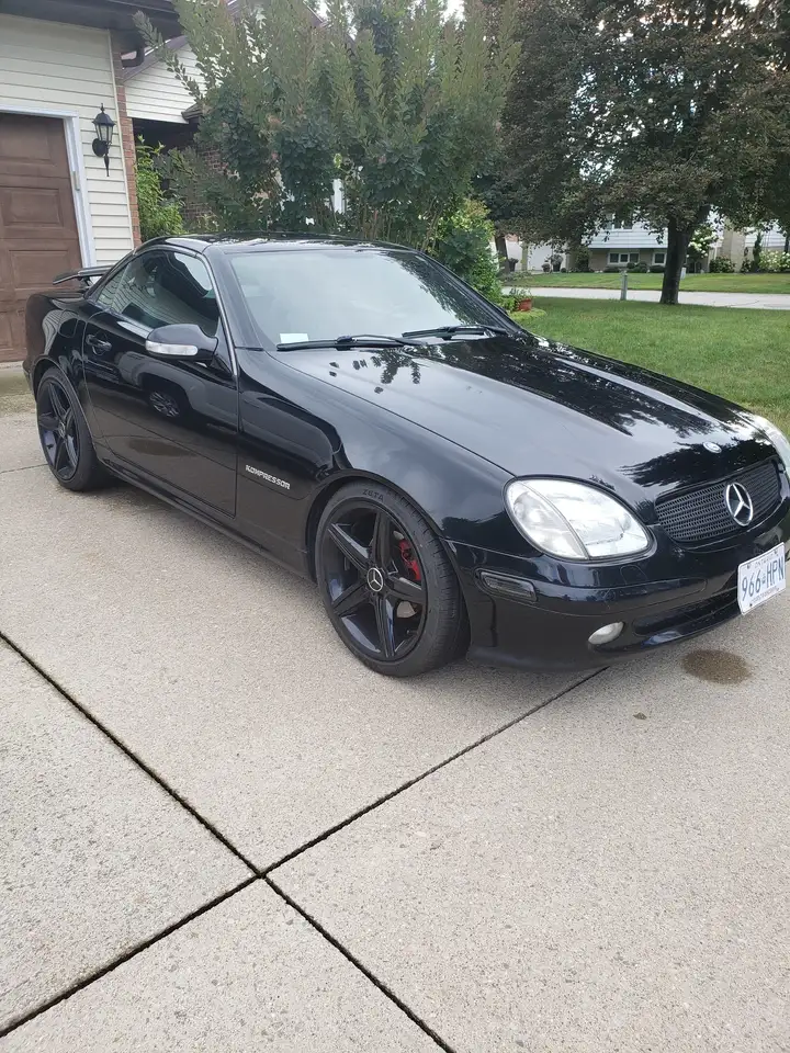 Mercedes-Benz SLK снимка Mercedes-Benz SLK