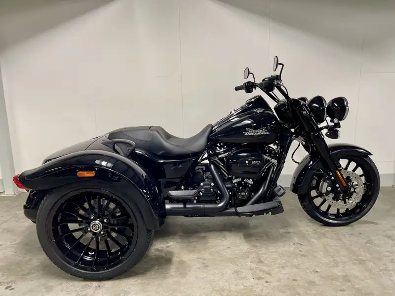 Harley-Davidson Tri Glide - foto 4