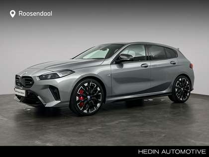 BMW 135 1-serie M135 xDrive M-Sport Pro | M-Sportstoelen |