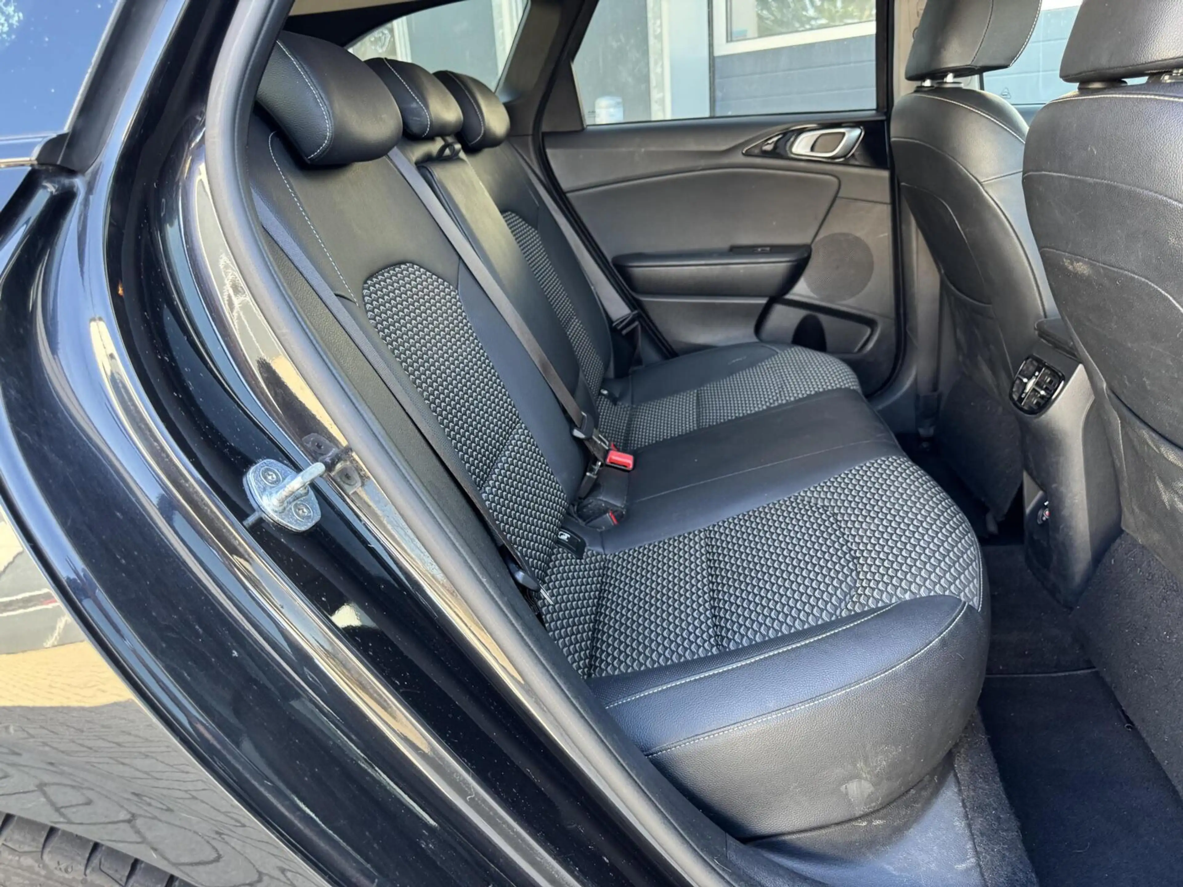 Kia Ceed SW / cee'd SW Sportswagon 1.0 T-GDi DynamicPlusLine | LED | Came — photo 22
