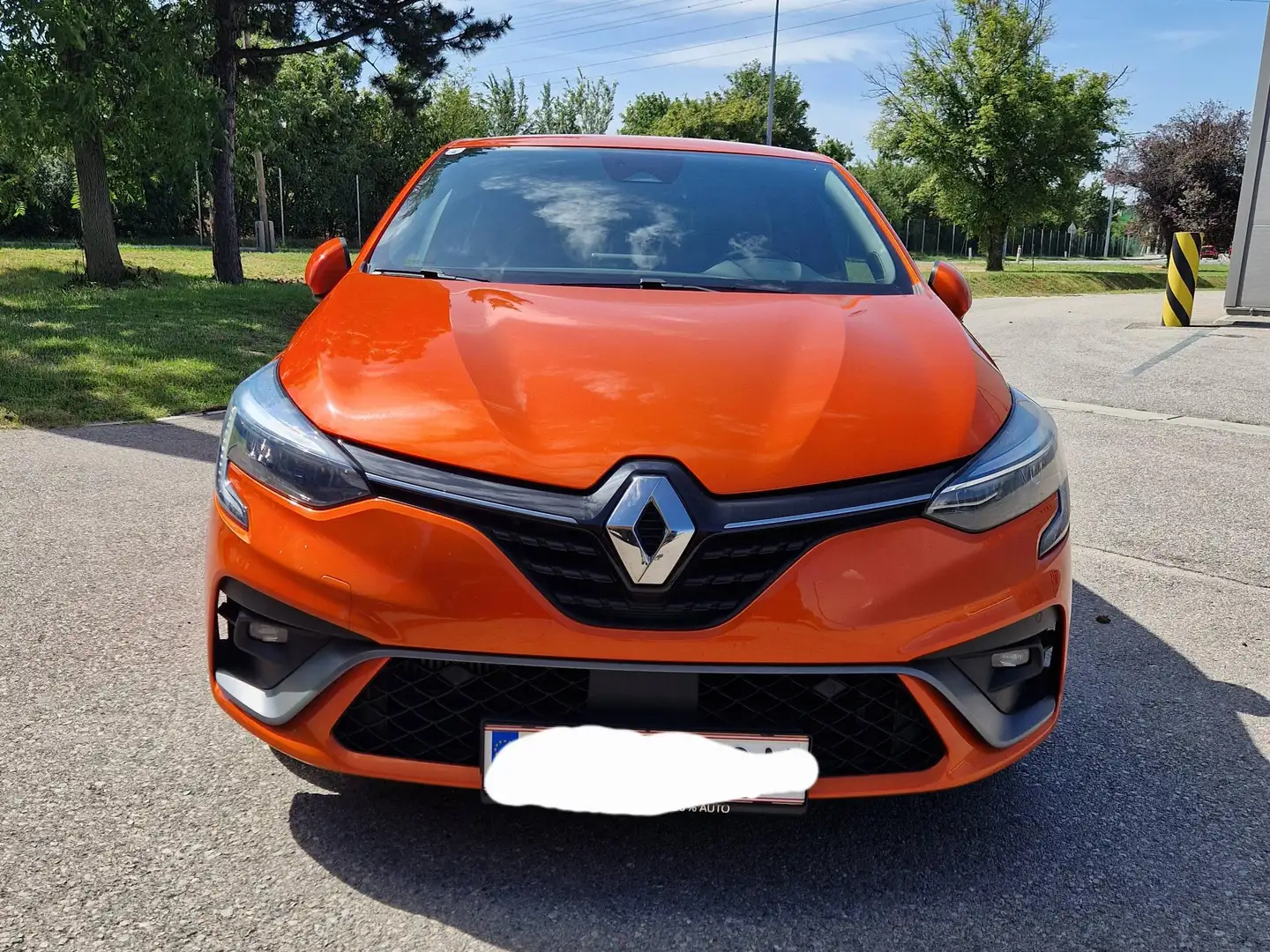 Renault Clio Clio R.S. Line TCe 140 R.S. Line Orange - 2