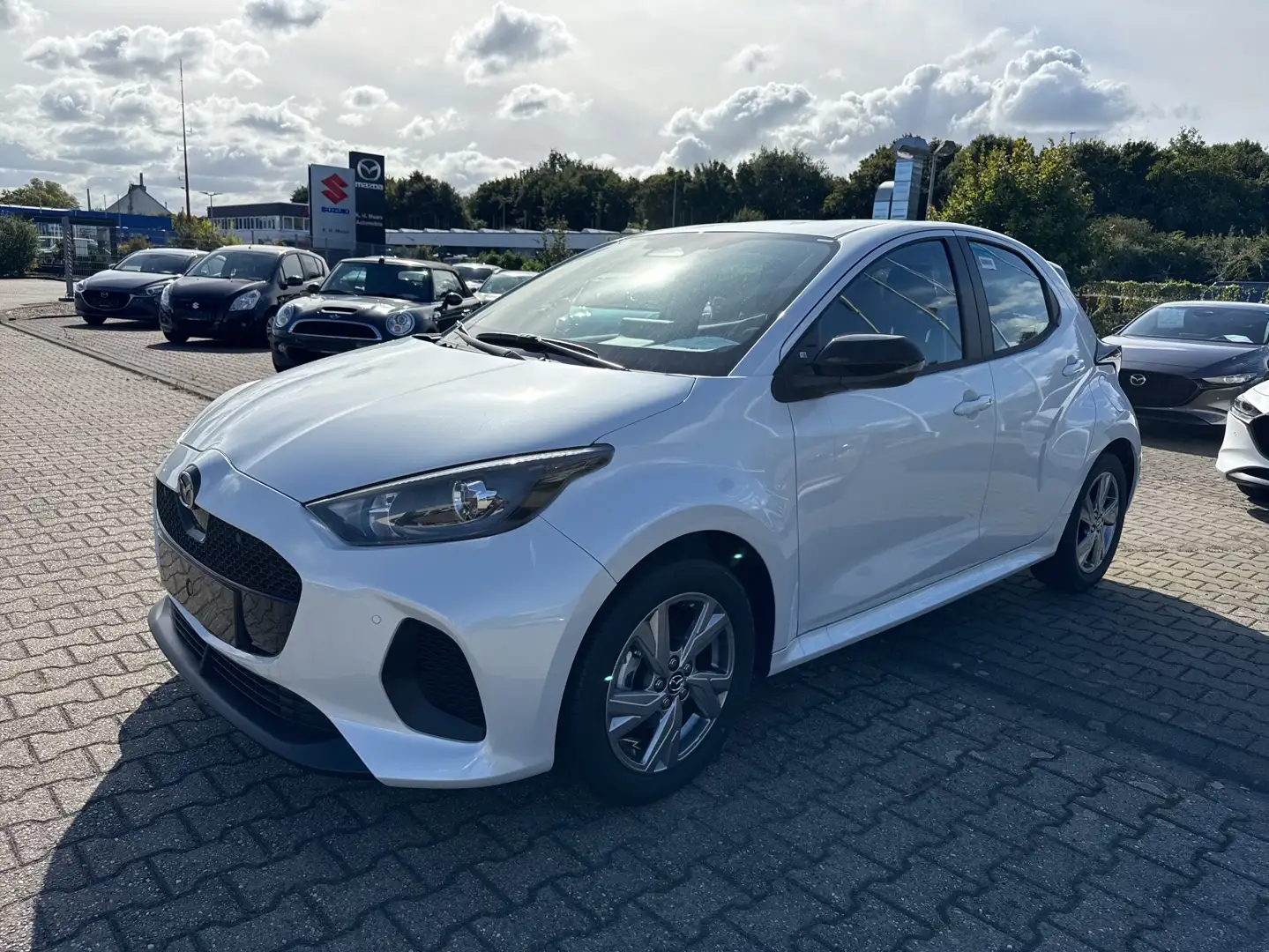 Mazda 2 Hybrid Exclusive-Line 1.5L VVT-i 116 Blanc - 1