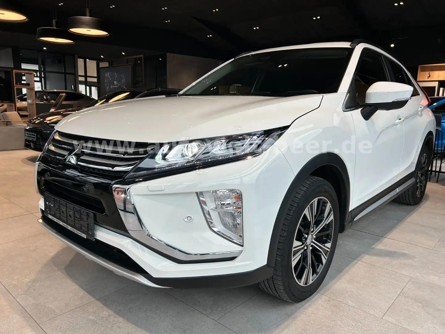 Mitsubishi Eclipse Cross Intro Edition 2WD Weiß - 1