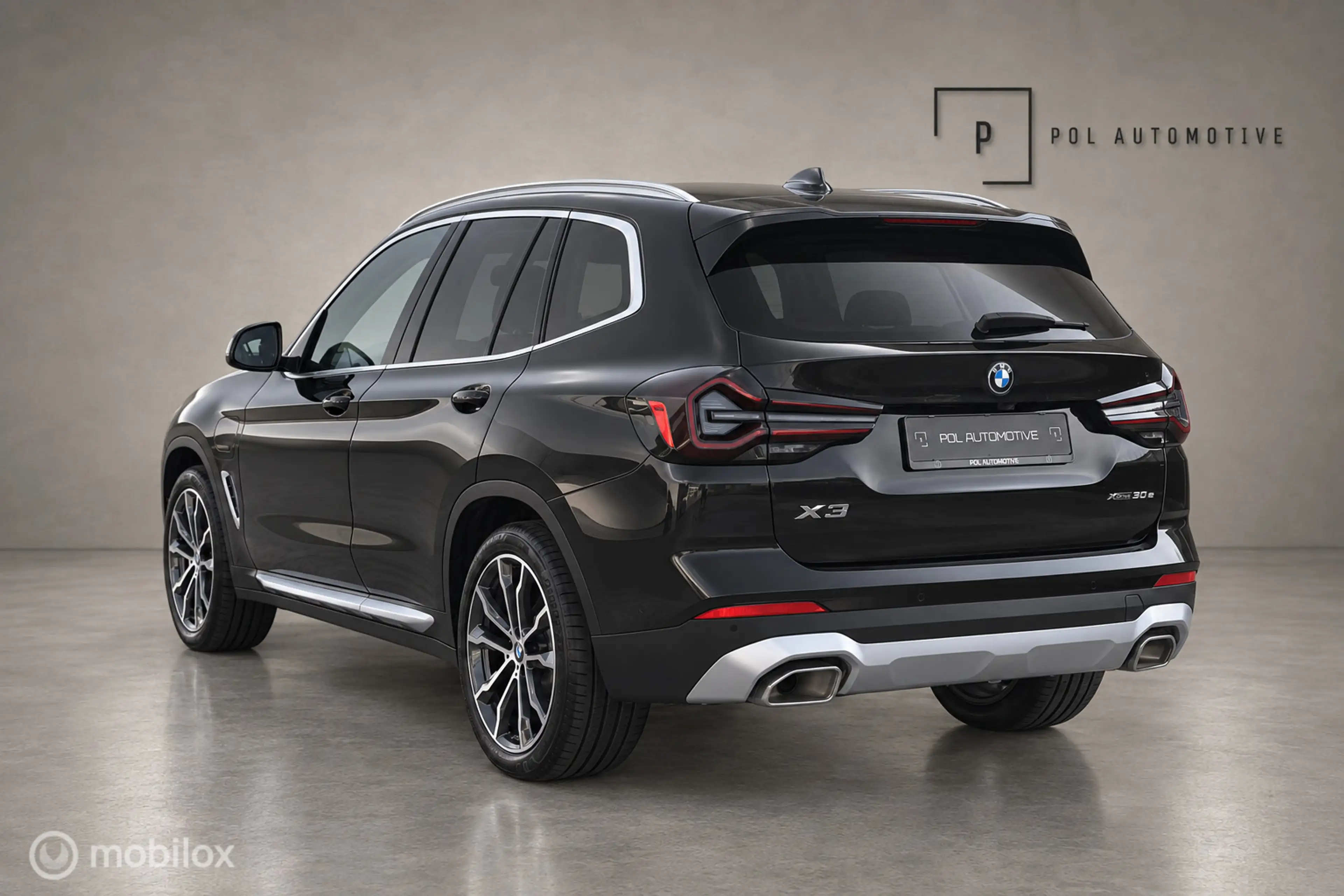 BMW X3 xDrive30e Business Edition Plus — photo 3
